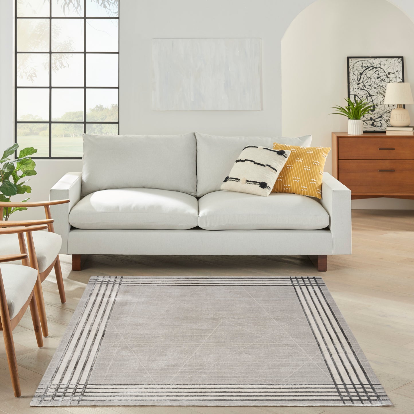 Nourison Desire 5'3" x 7'3" Grey Silver Modern Indoor Rug