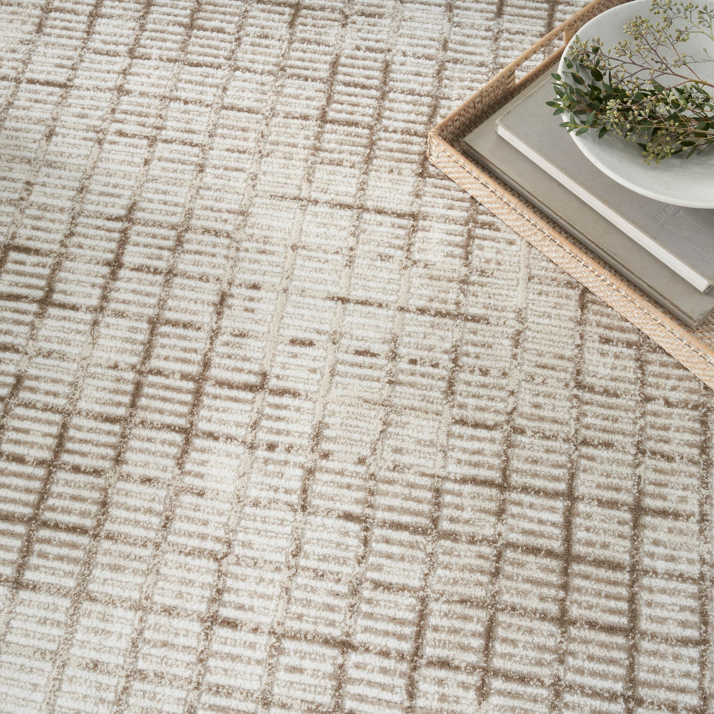 Nourison Dew 5'3" x 7' Ivory Beige Modern Indoor Rug