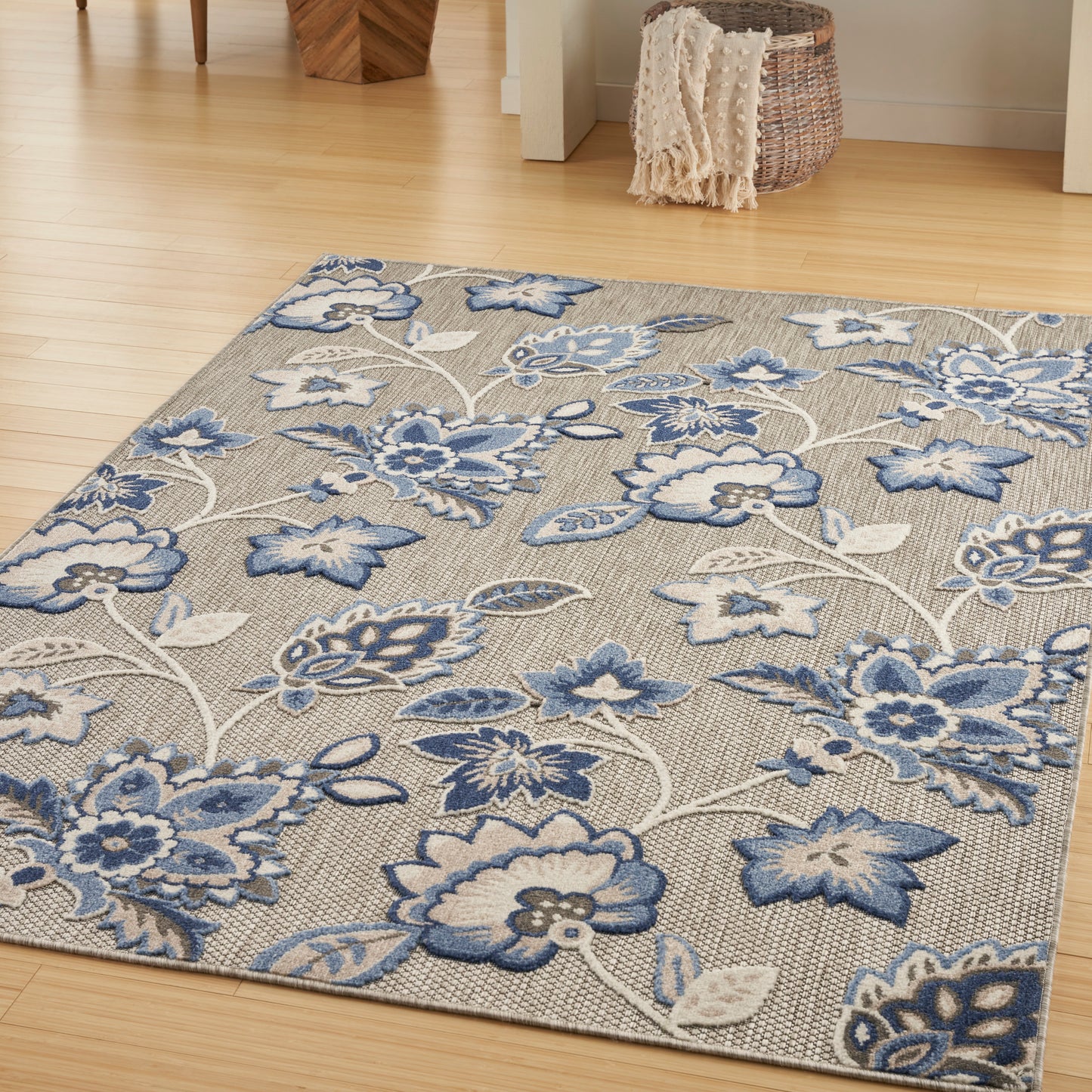 Nourison Aloha 6' x 9' Blue Grey Contemporary Rug