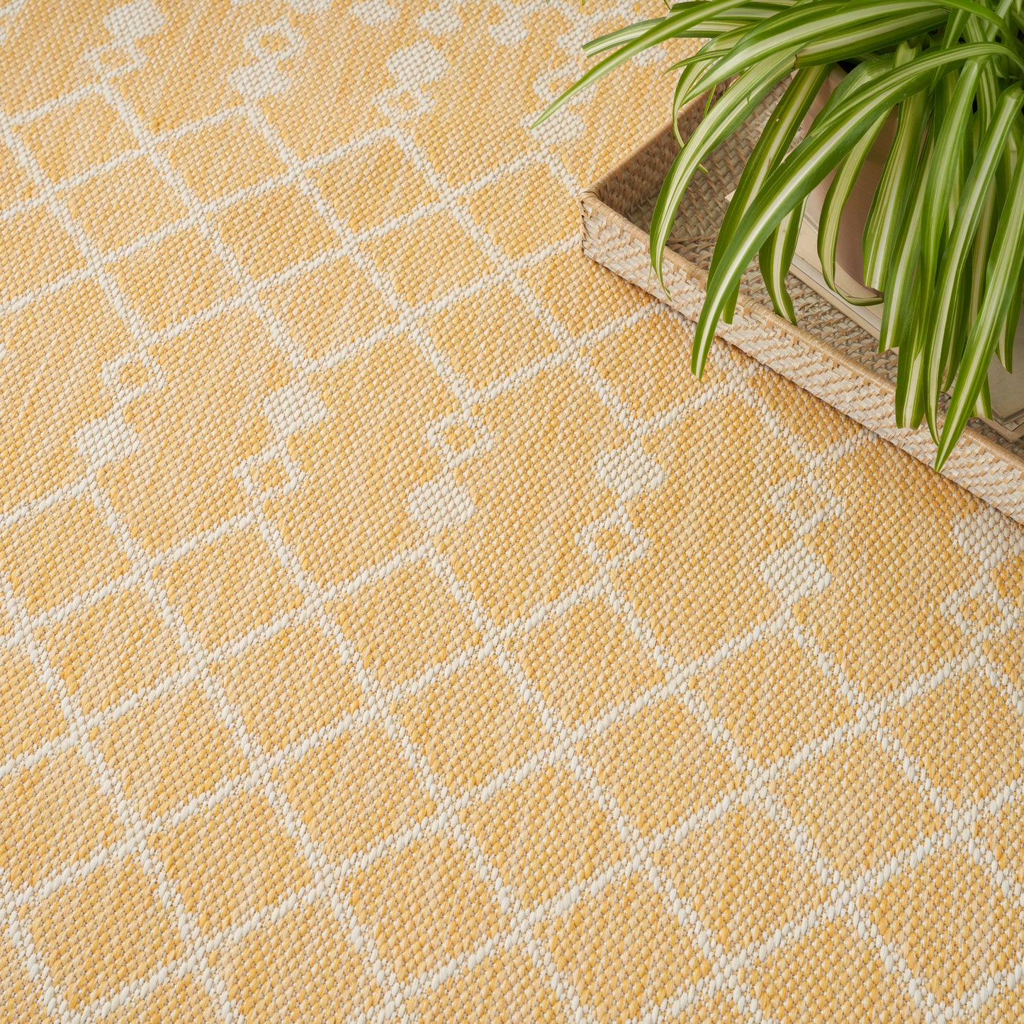 Nourison Positano 5' x 7' Yellow Modern Rug