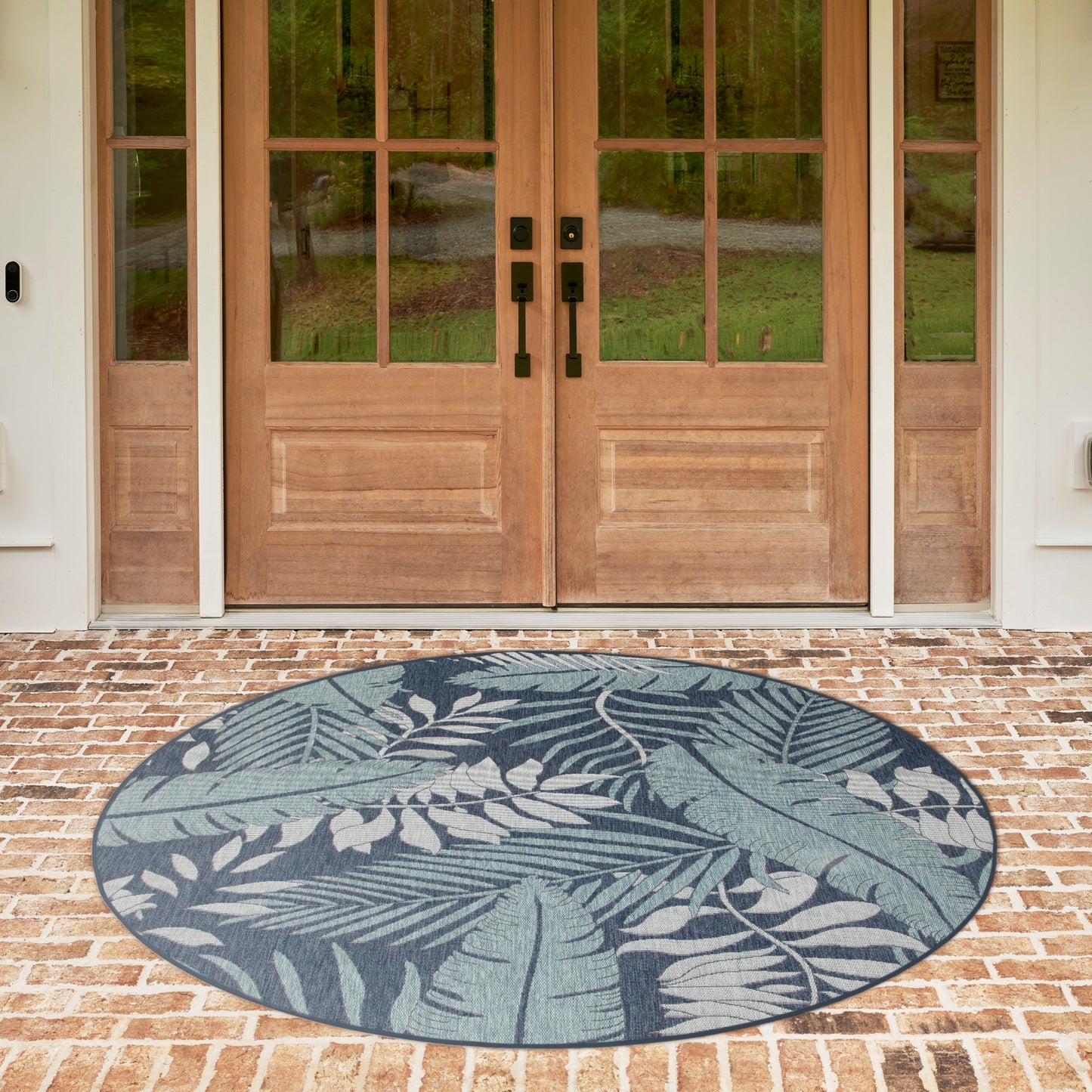 Nourison Garden Oasis 8' x Round Navy Outdoor Rug