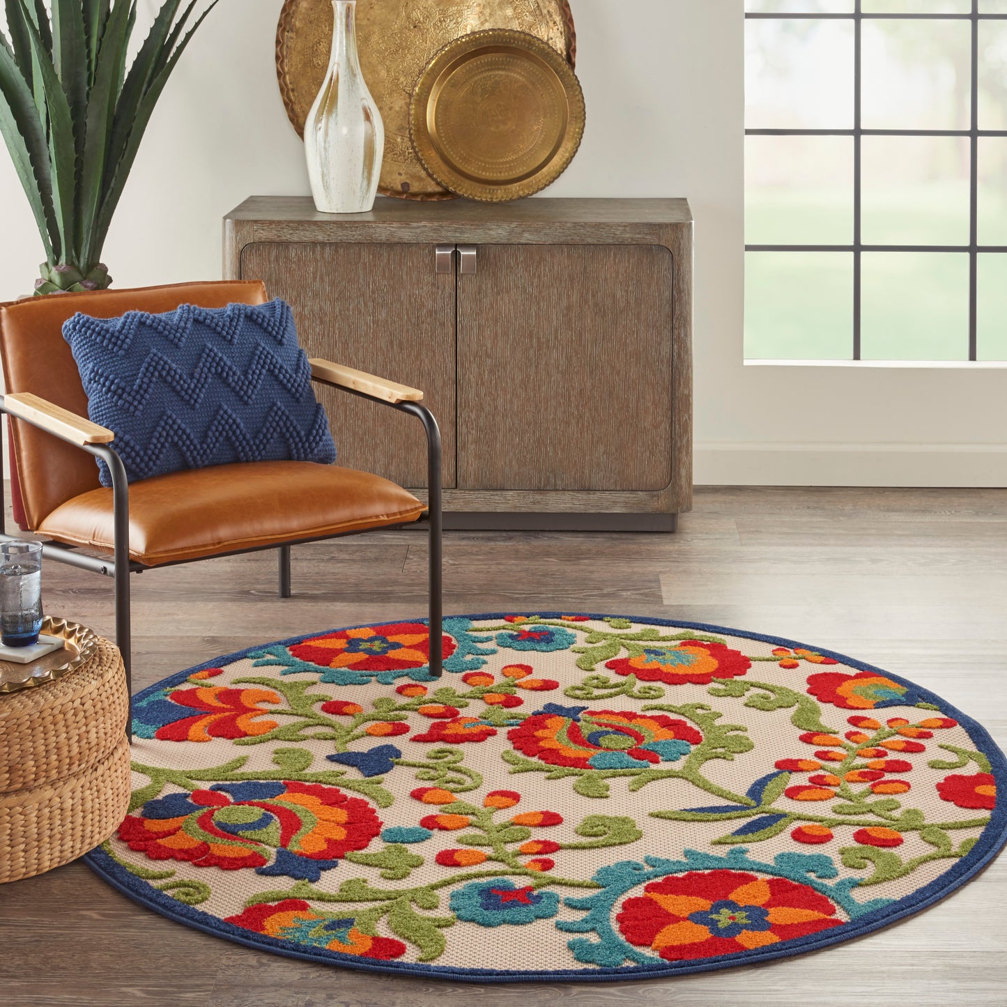 Nourison Aloha 4' x Round Multicolor Farmhouse Rug