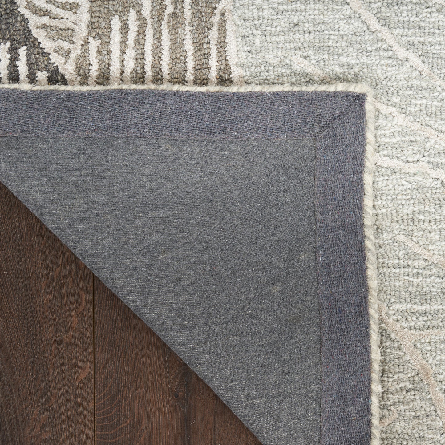 Nourison Avra 5'3" x 7'3" Grey Modern Indoor Rug