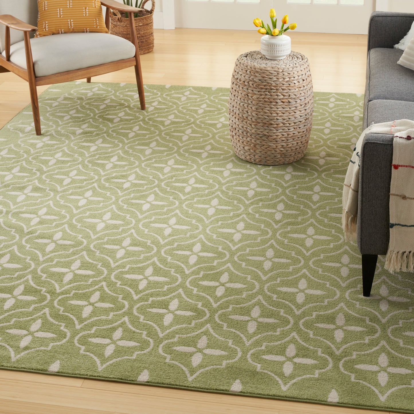 Nourison Nourison Essentials 5' x 7' Green Ivory Modern Rug