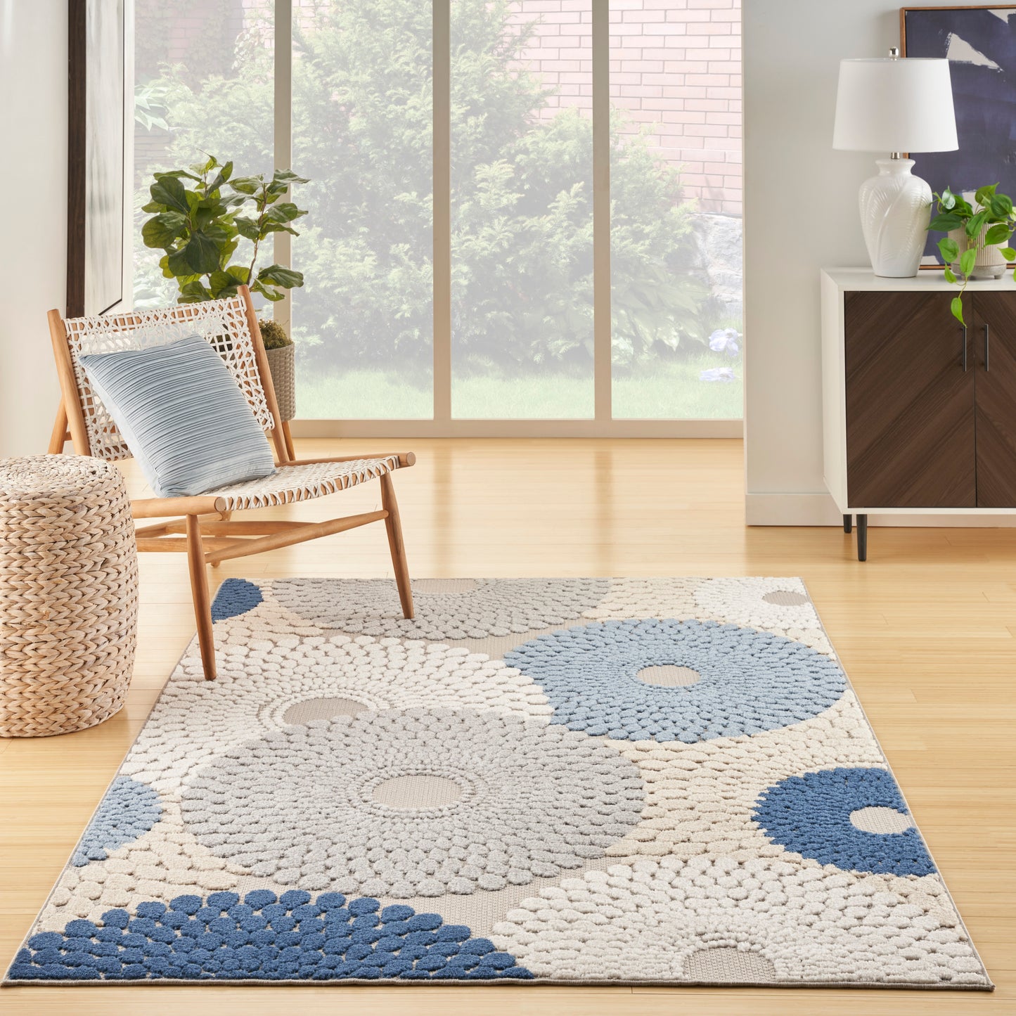 Nourison Aloha 5'3" x 7'5" Blue Grey Modern Rug