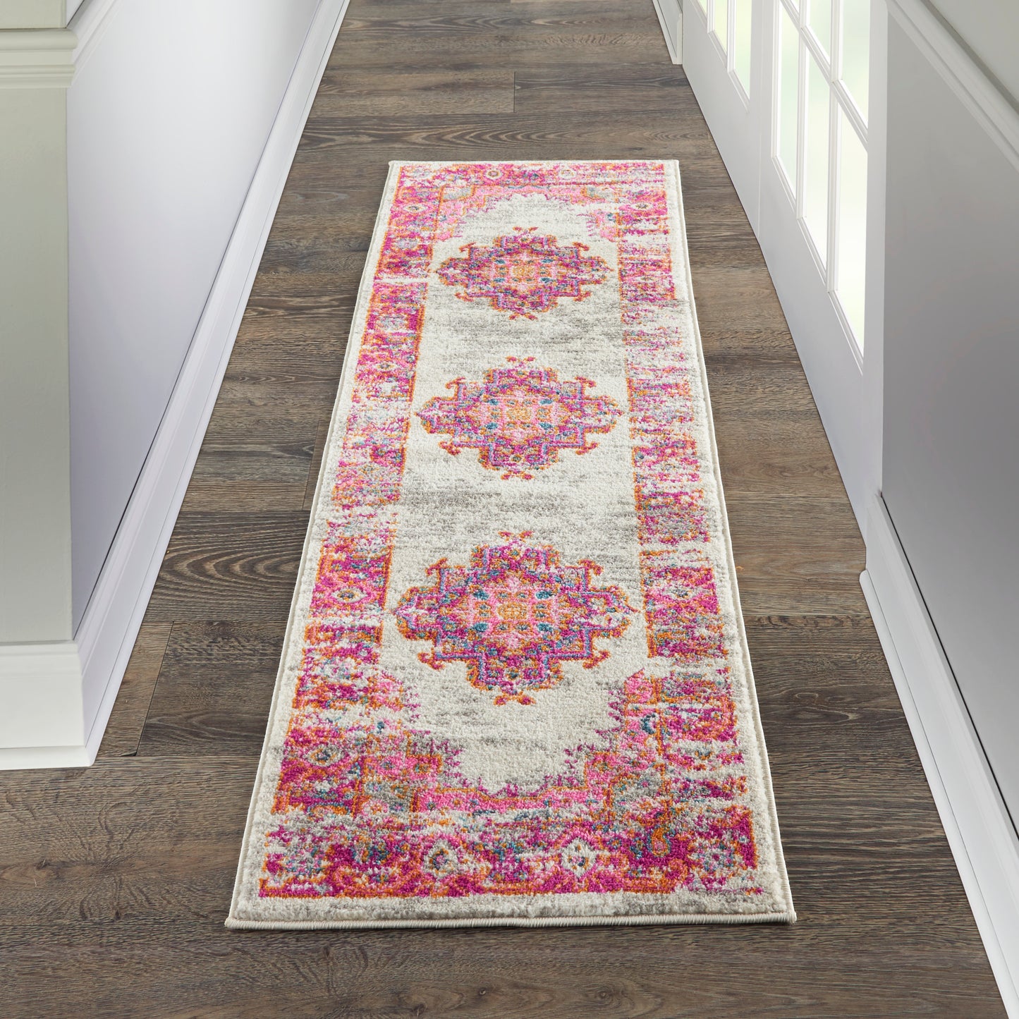 Nourison Passion 1'10" x 6' Ivory/Fuchsia Bohemian Indoor Rug