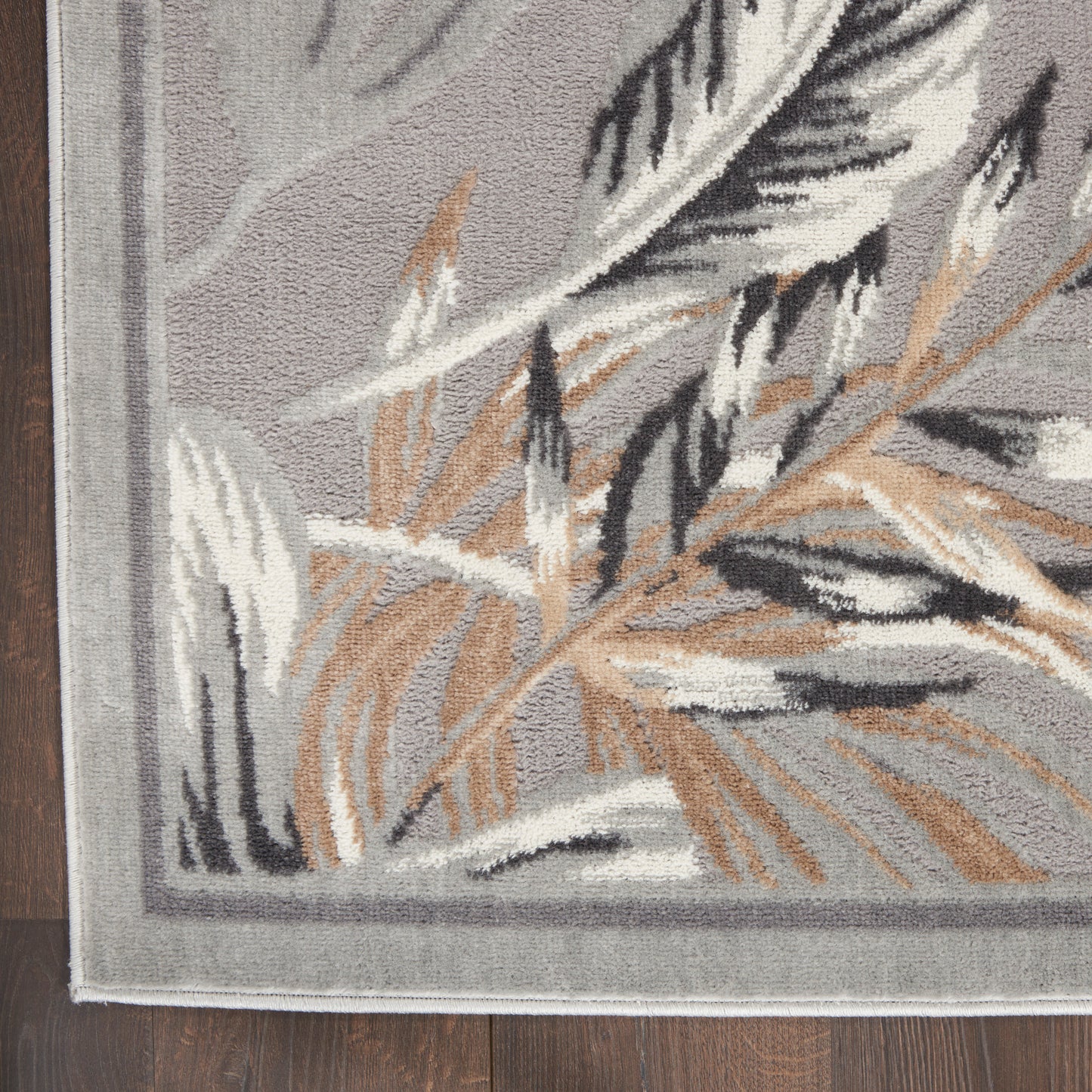 Nourison Seaside 5'3" x 7'3" Grey Tropical Indoor Rug