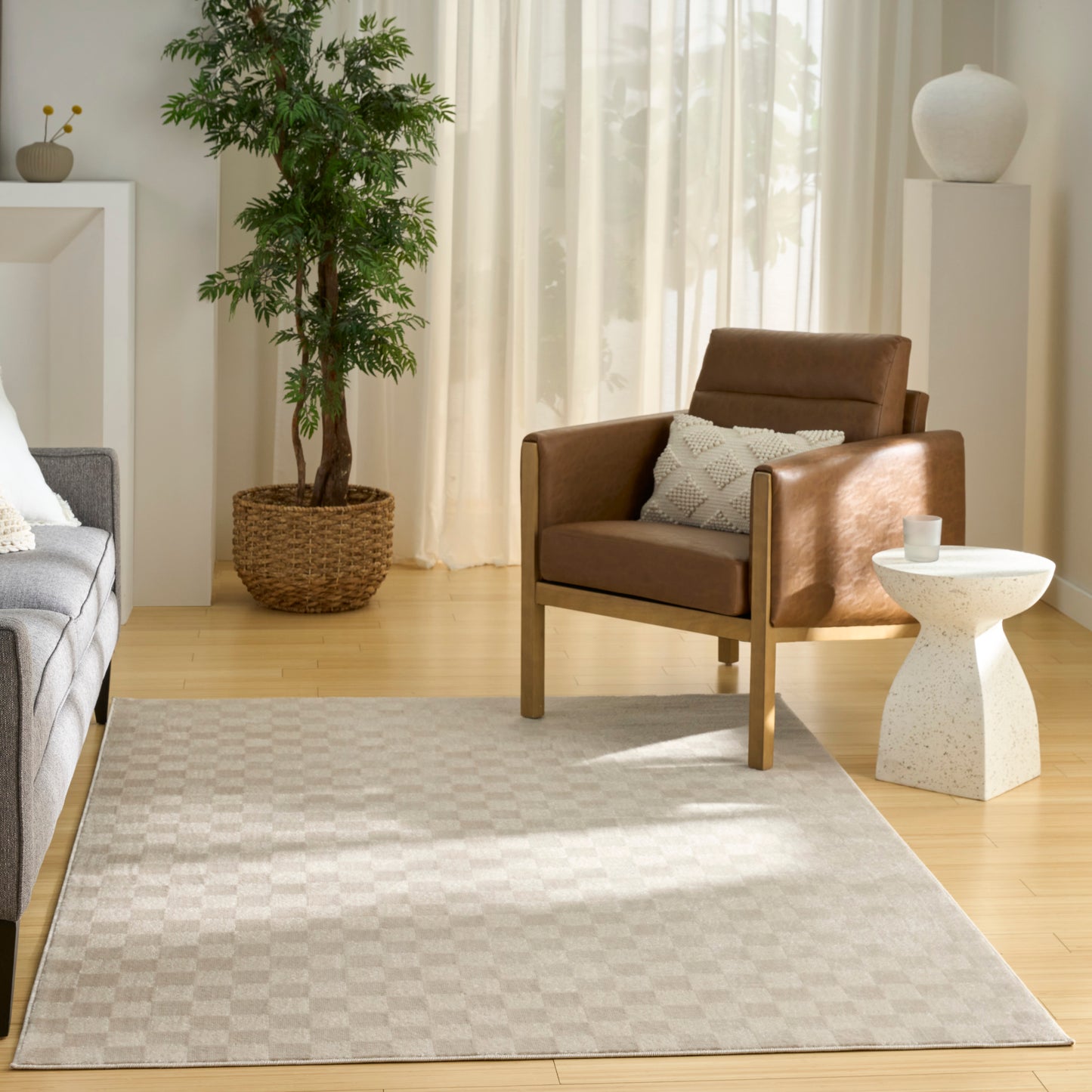 Nourison Serenity Home 5'3" x 7'3" Beige Modern Indoor Rug