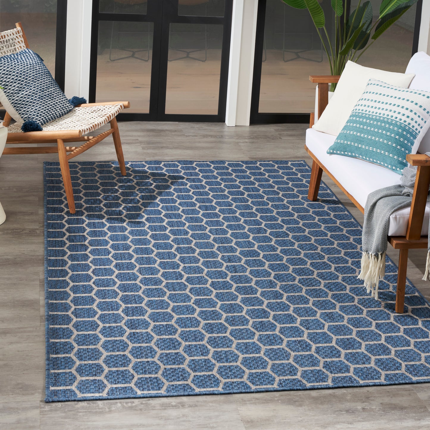 Nourison Twist Reversible 5' x 7' Blue Modern Rug