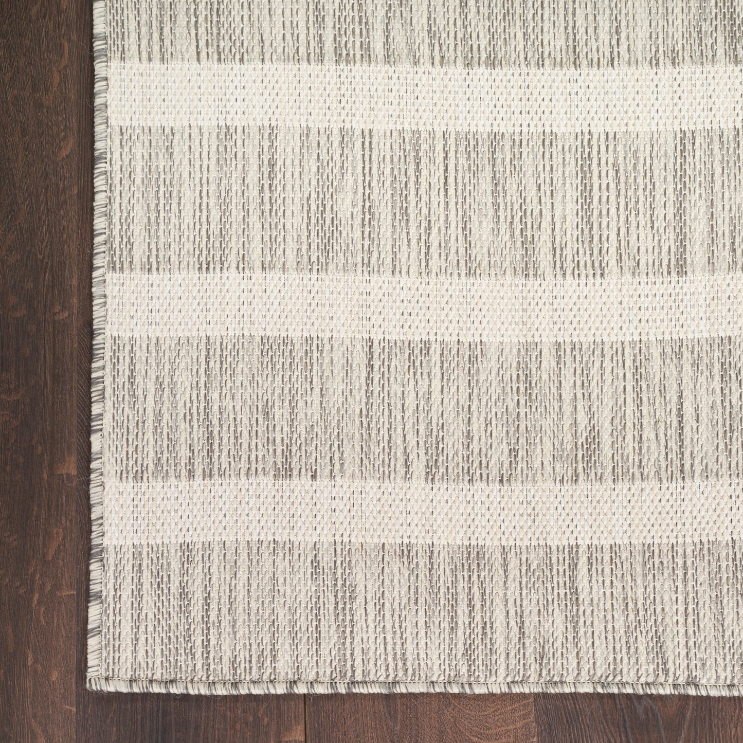 Nourison Positano 4' x 6' Grey Ivory Modern Rug