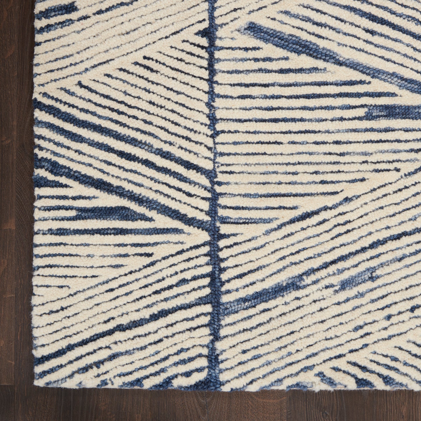 Nourison Colorado 7'9" x 9'9" White Blue Modern Indoor Rug