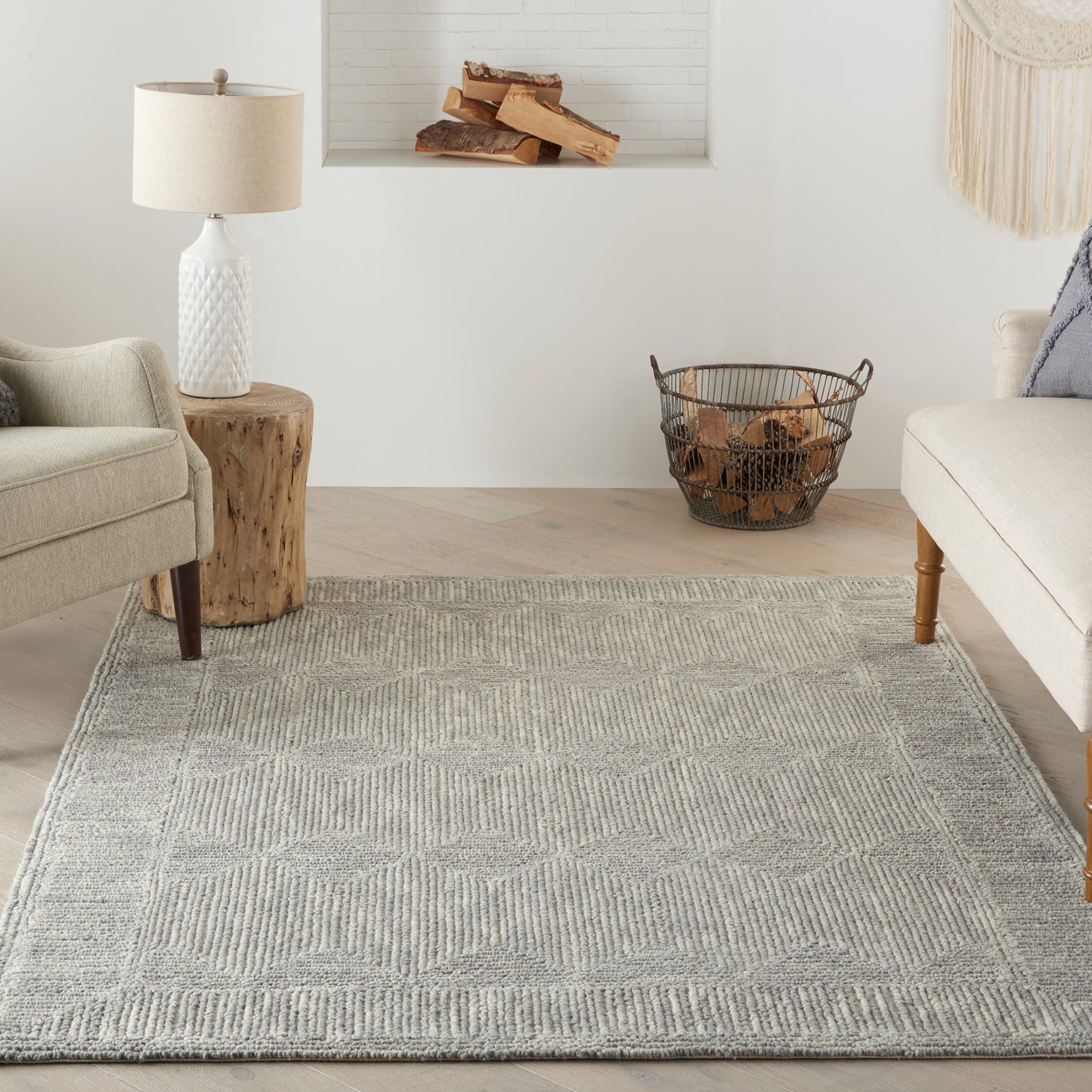 Nourison Colorado 3'9" x 5'9" Grey Modern Indoor Rug