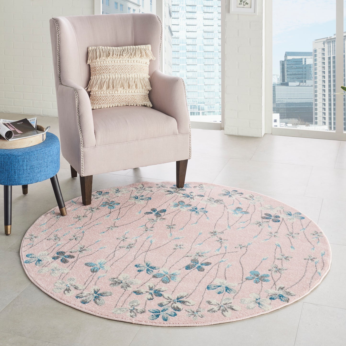 Nourison Tranquil 5'3" x Round Pink Contemporary Indoor Rug