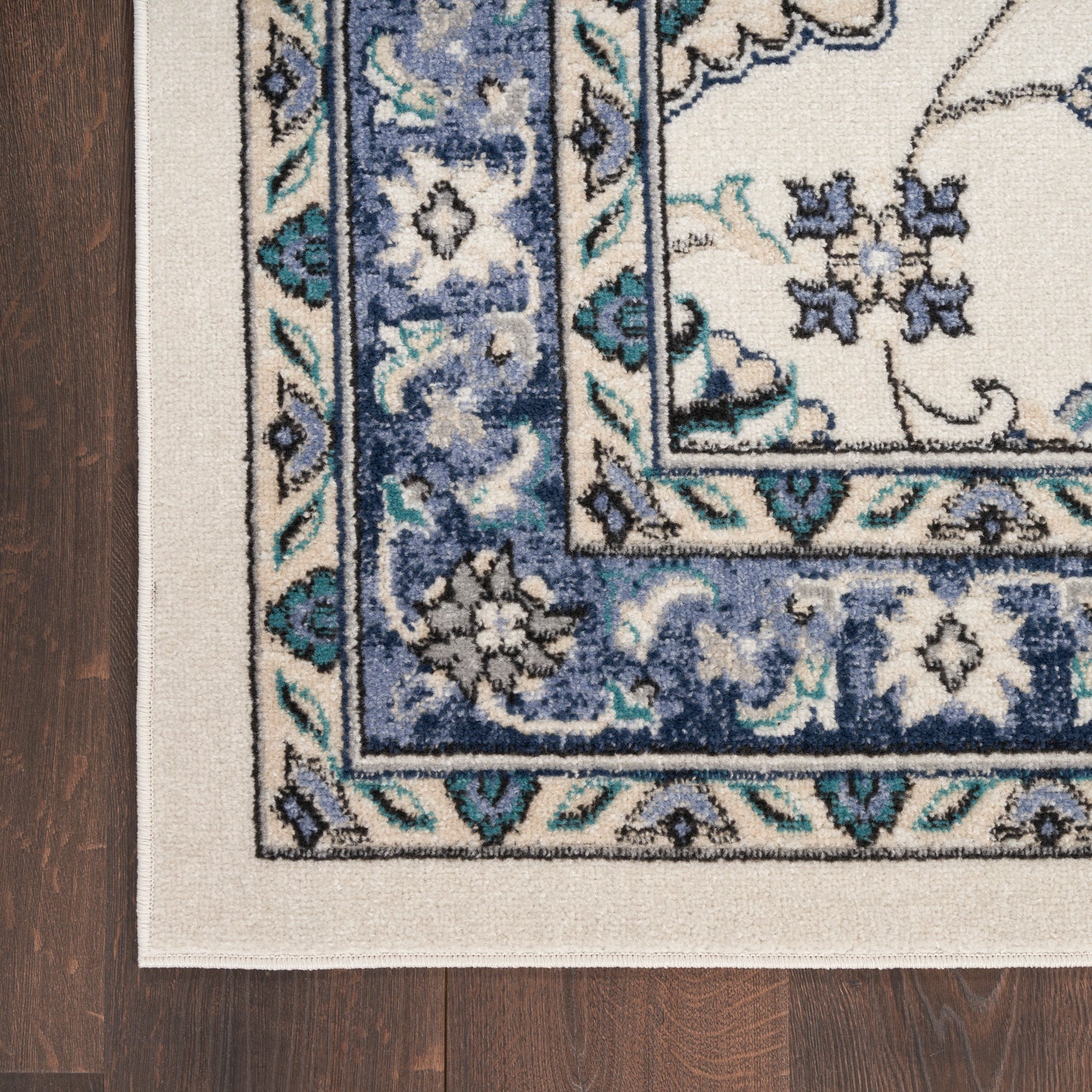 Nourison Nourison Essentials 2' x 4' Ivory Blue Vintage Rug