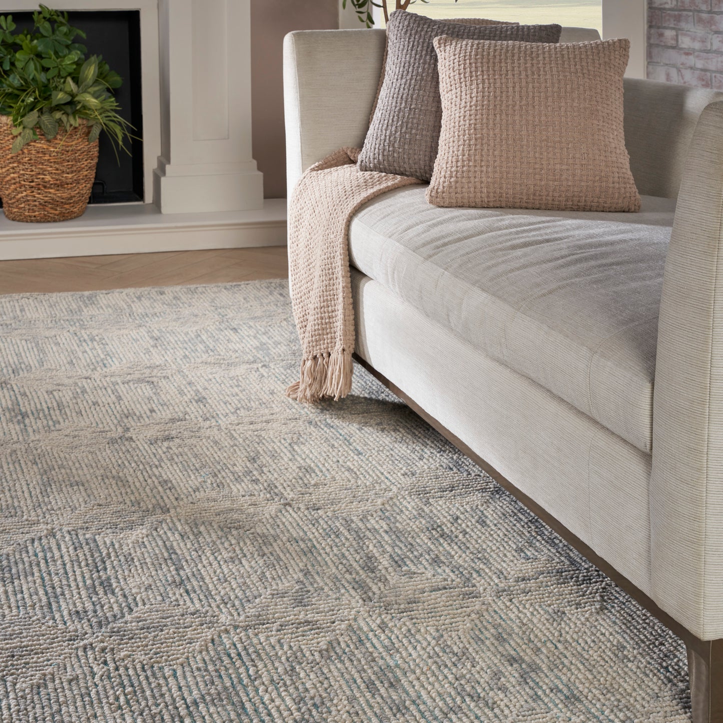 Nourison Colorado 7'9" x 9'9" Ivory Grey Teal Modern Indoor Rug