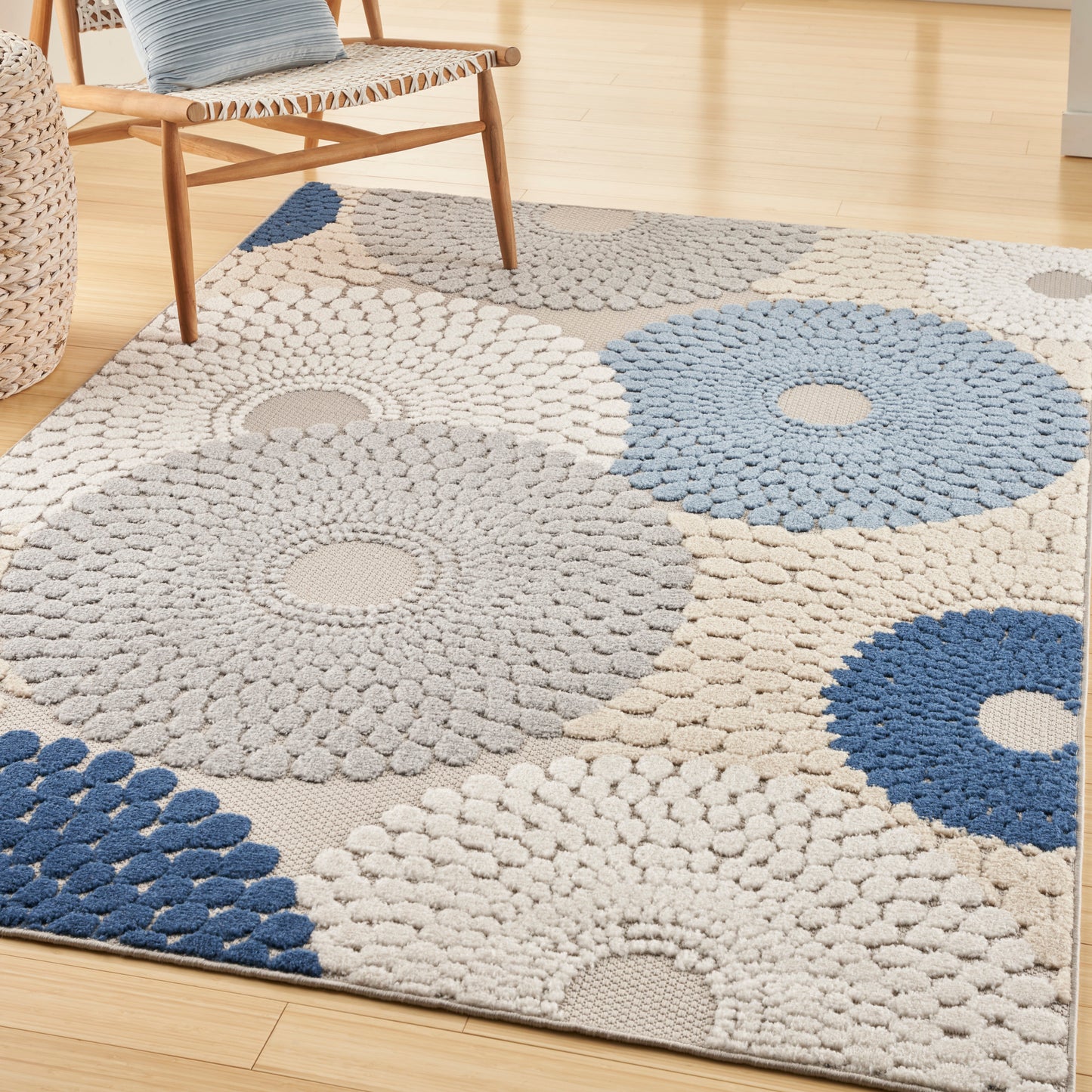 Nourison Aloha 3'6" x 5'6" Blue Grey Modern Rug