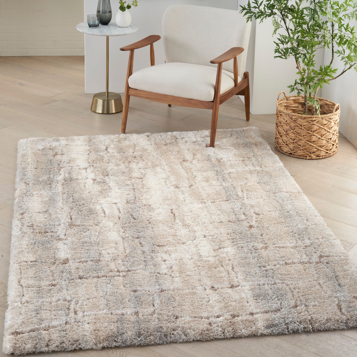 Nourison Dreamy Shag 5'3" x 7'3" Ivory Beige Shag Indoor Rug