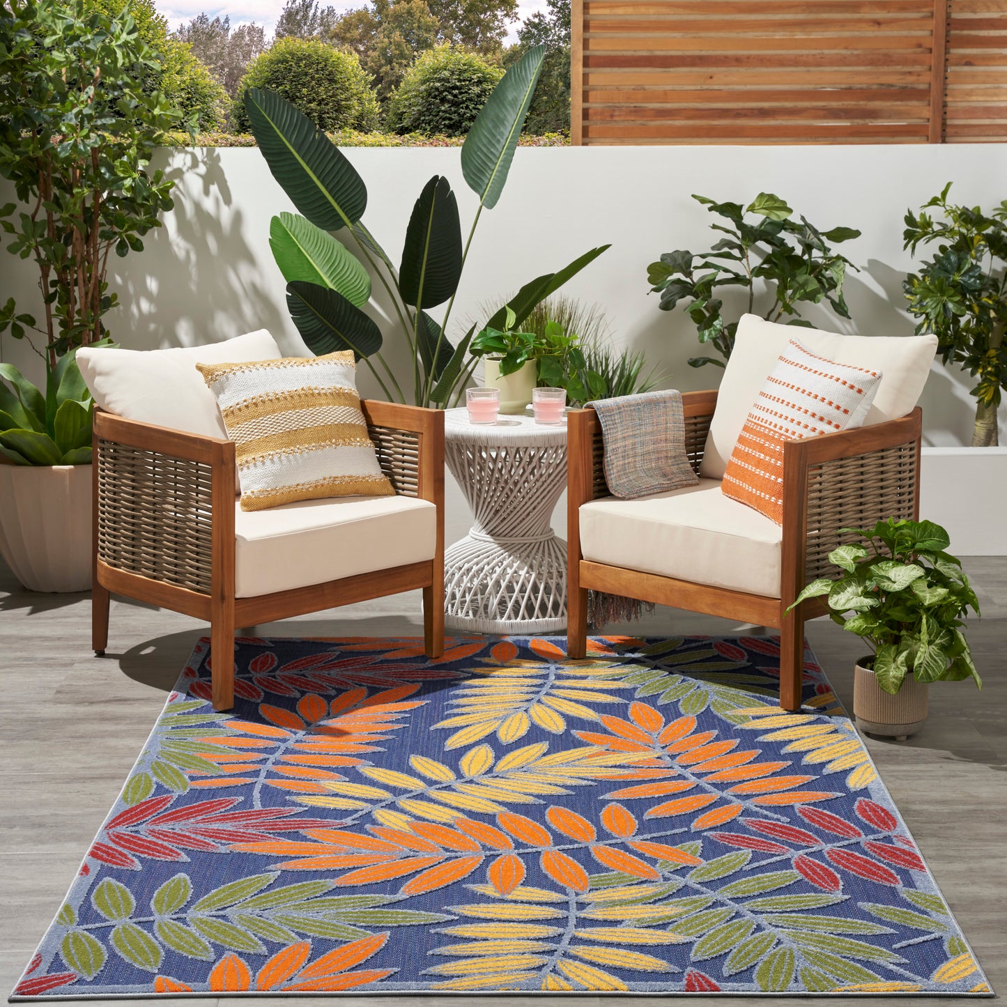 Nourison Aloha 5'3" x 7'5" Navy Multicolor Outdoor Rug