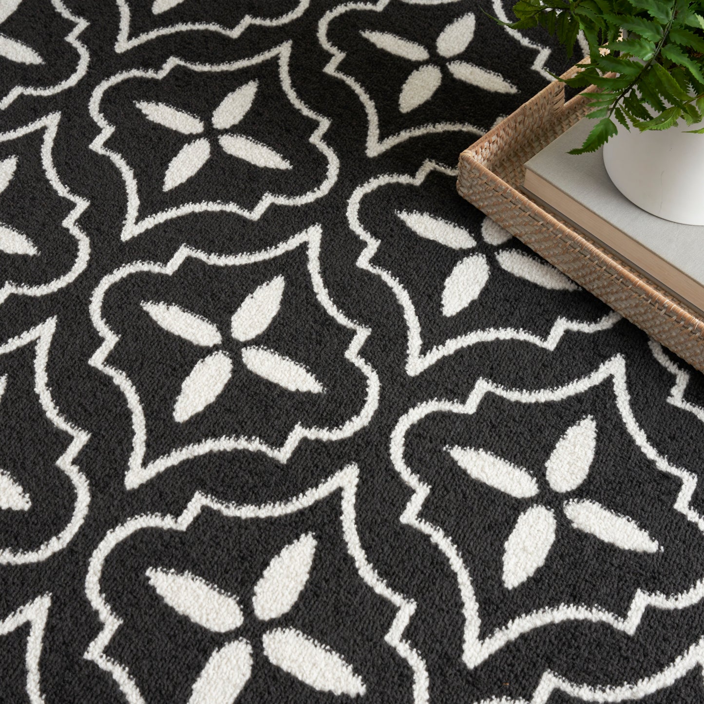 Nourison Nourison Essentials 8' x 10' Black Ivory Modern Rug