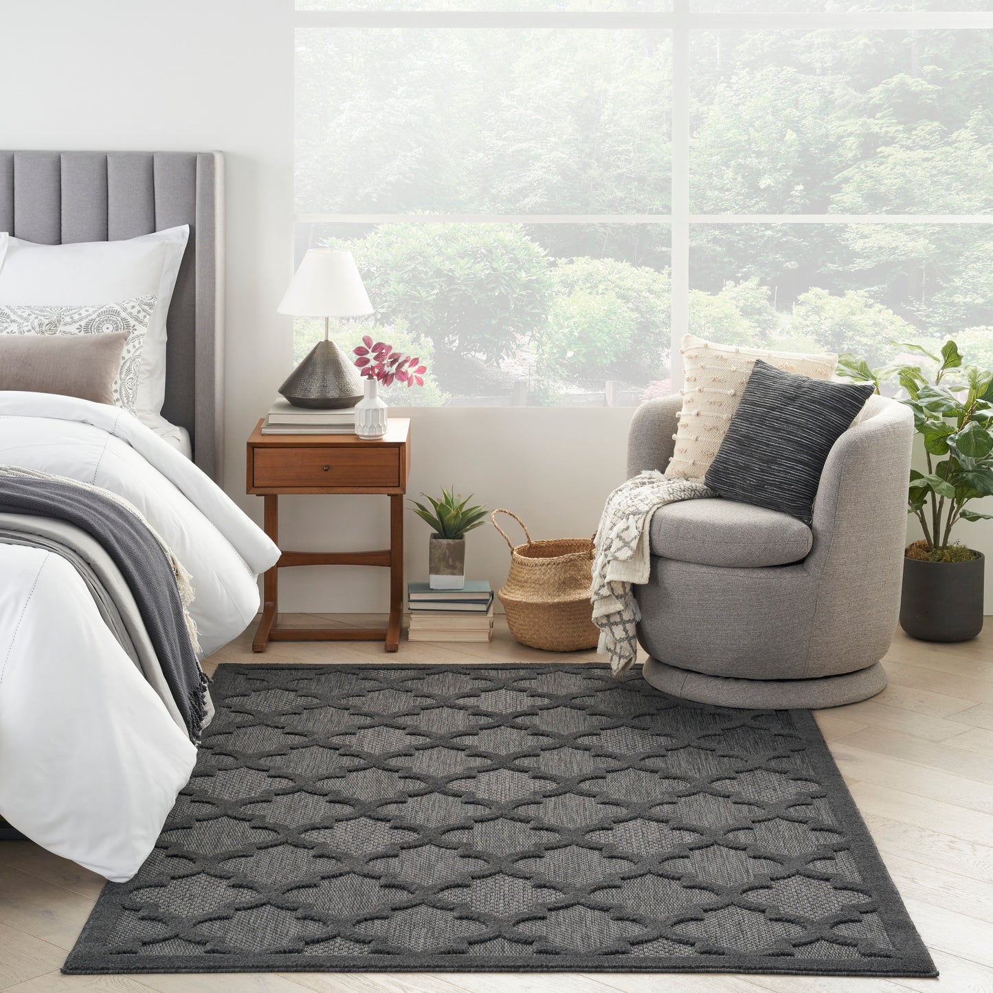 Nourison Easy Care 6' x 9' Charcoal Black Modern Rug