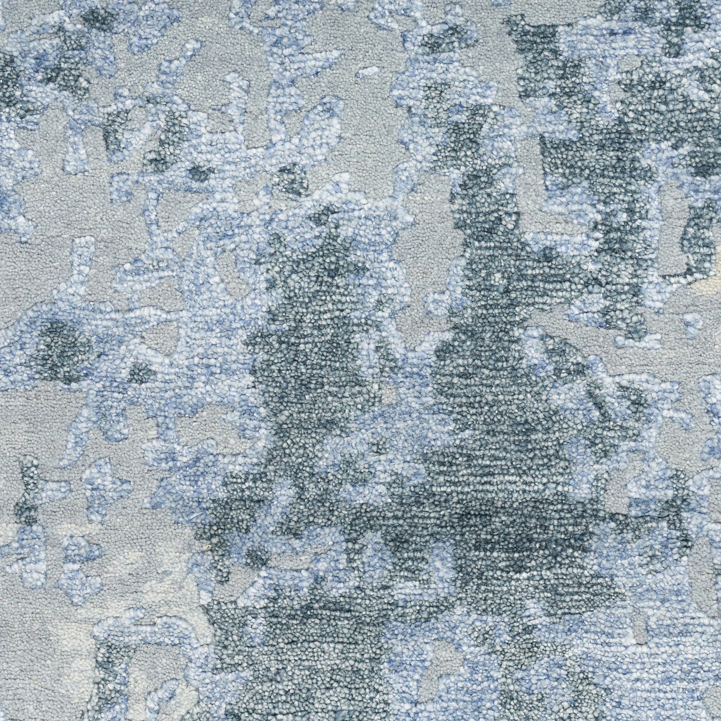 Nourison Silk Shadows 5'6" x 7'5" Blue Sky Modern Indoor Rug