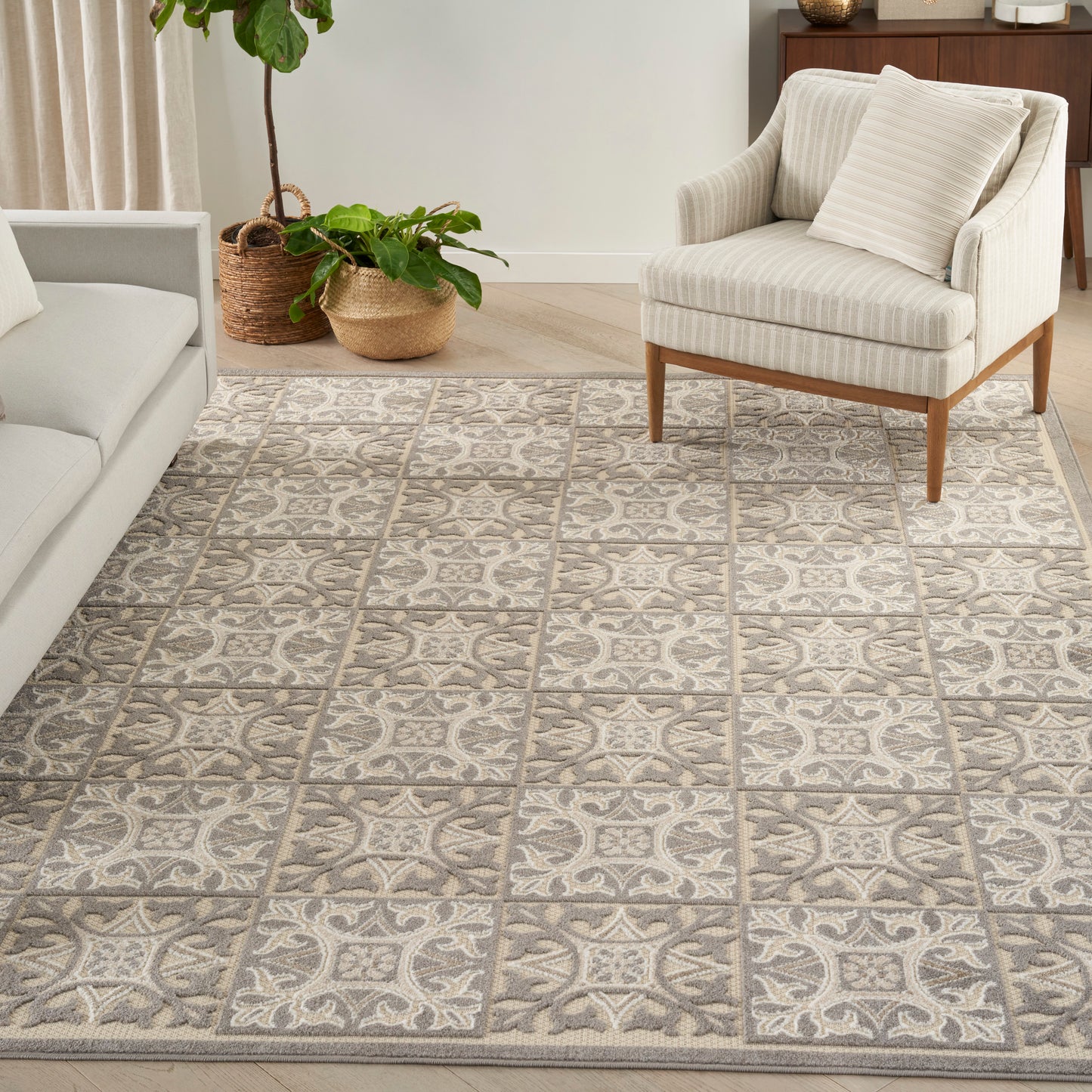 Nourison Aloha 6' x 9' Ivory Grey Contemporary Rug