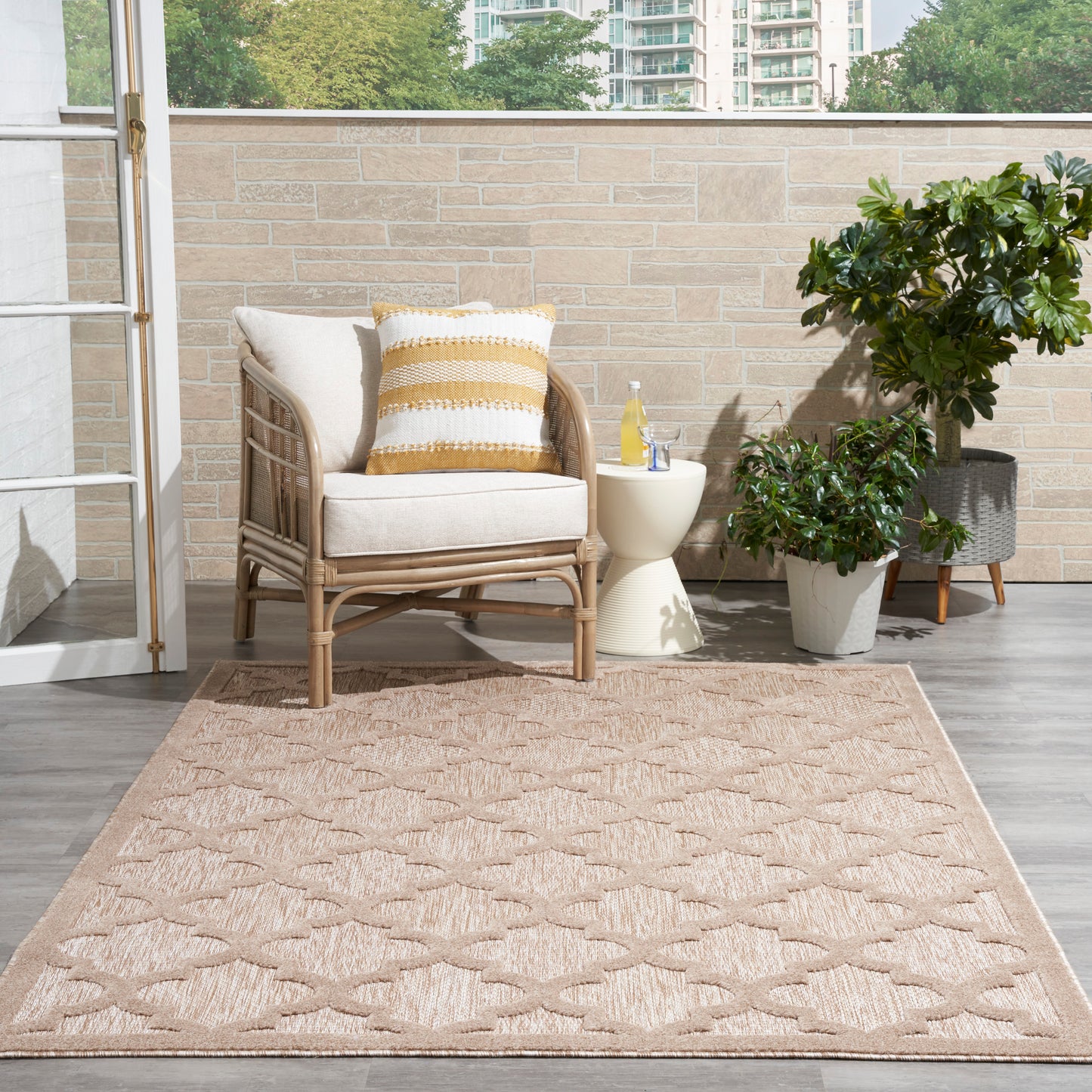 Nourison Easy Care 4' x 6' Natural Beige Modern Rug