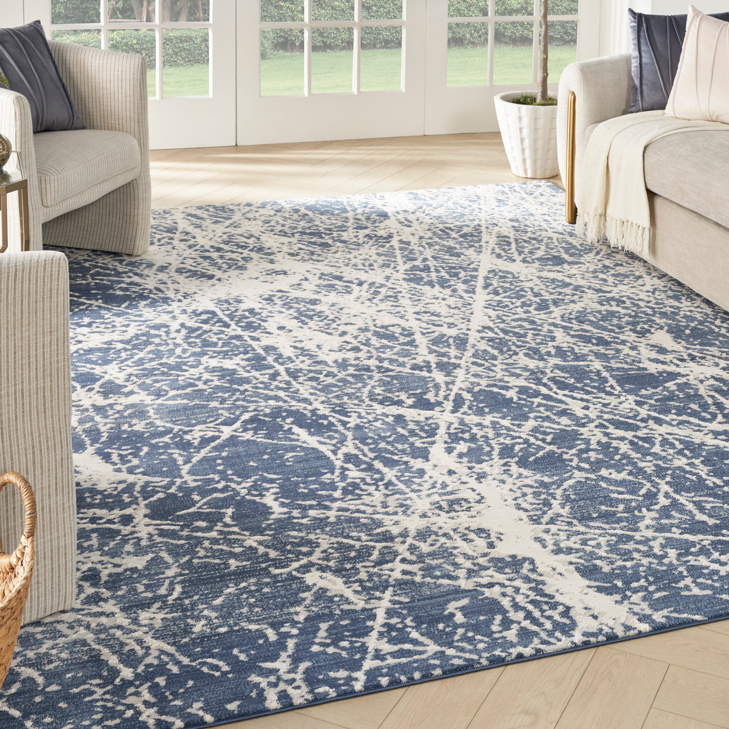 Nourison Exhale 7'10" x 9'10" Navy Ivory Modern Indoor Rug