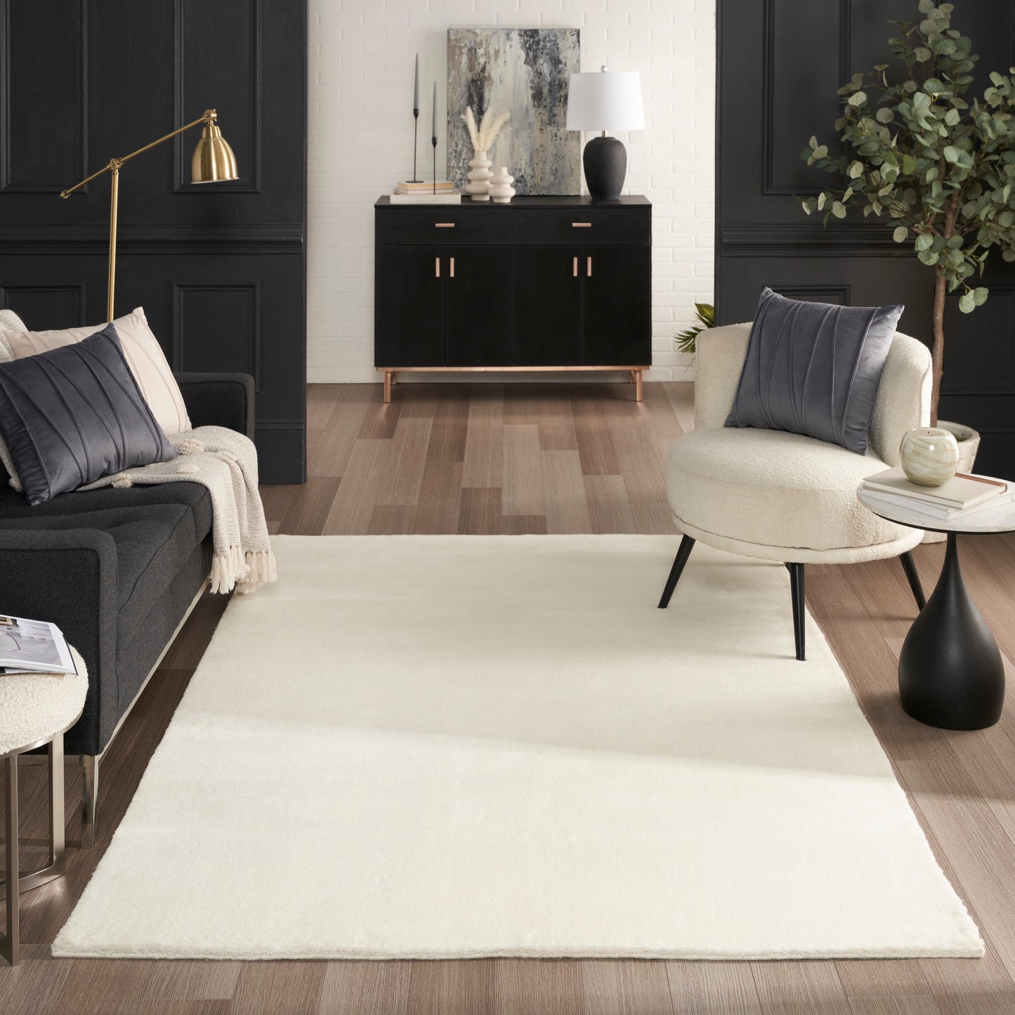 Nourison Plush Cloud 5'3" x 7'3" Ivory Modern Indoor Rug