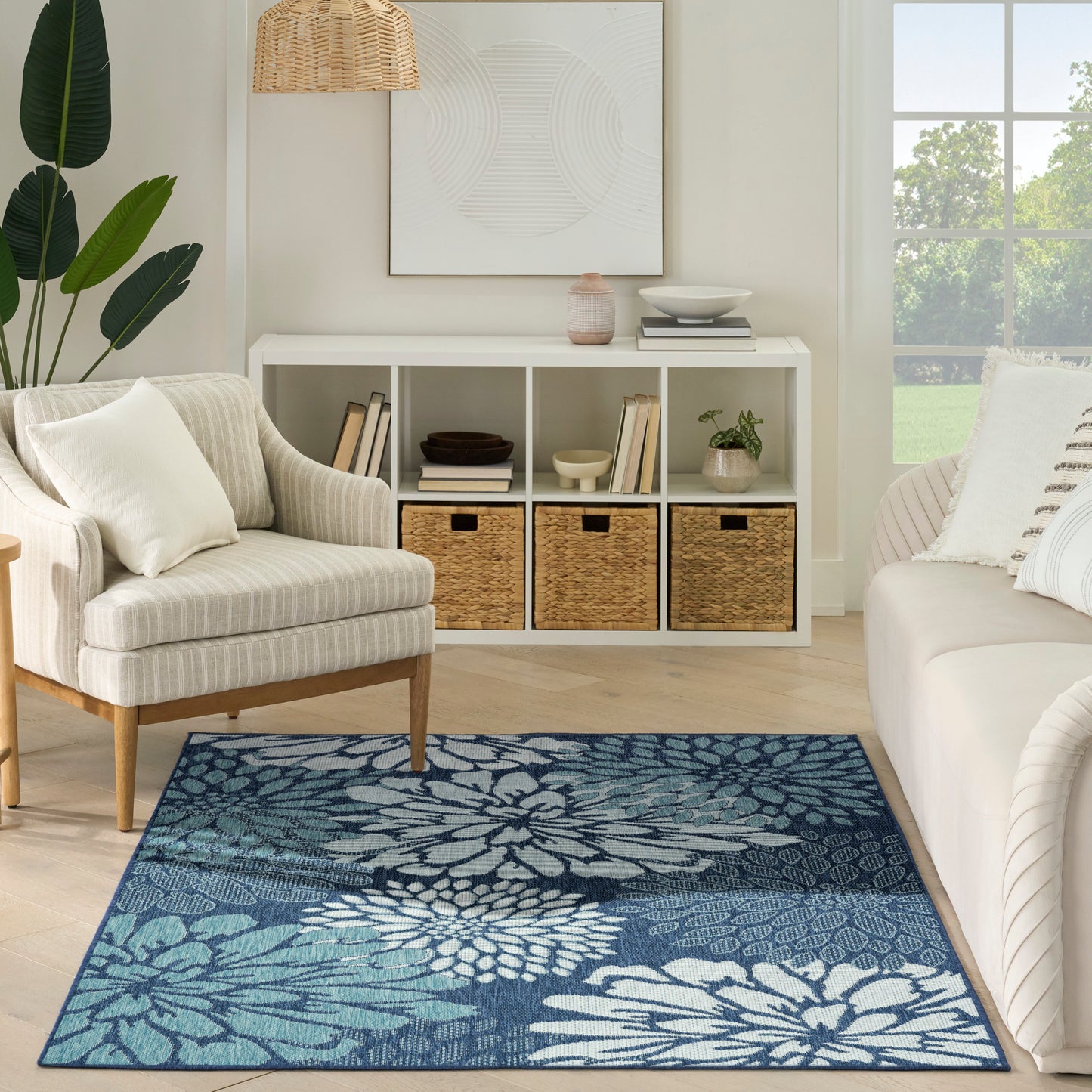 Nourison Garden Oasis 5' x 7' Navy Tropical Rug