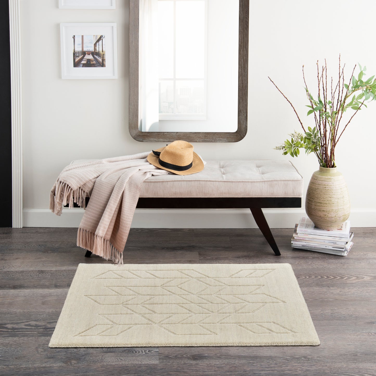 Nourison Alessia 2' x 3' Ivory Modern Indoor Rug