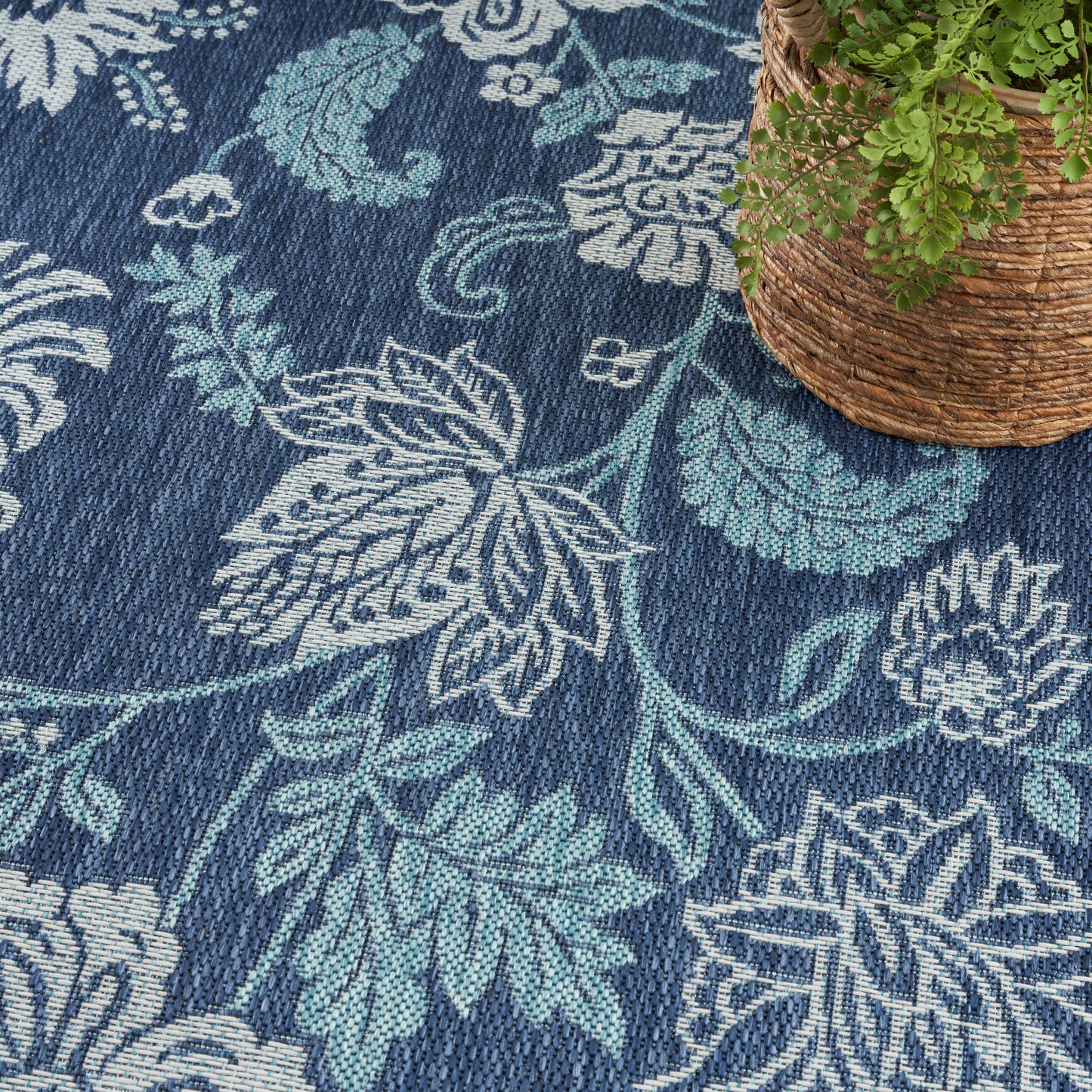 Nourison Garden Oasis 8' x 10' Navy Tropical Rug