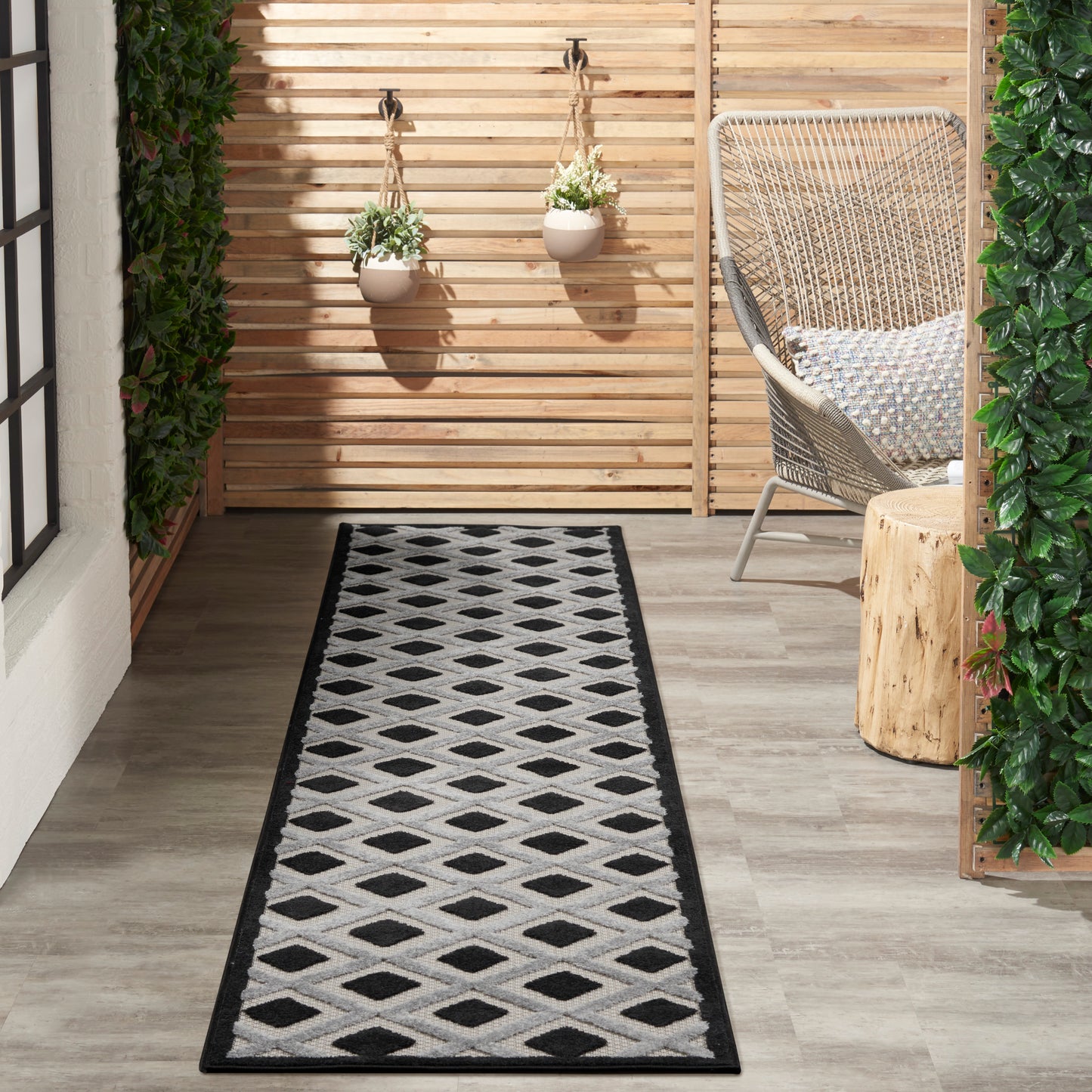 Nourison Aloha 2'3" x 10' Black White Modern Rug