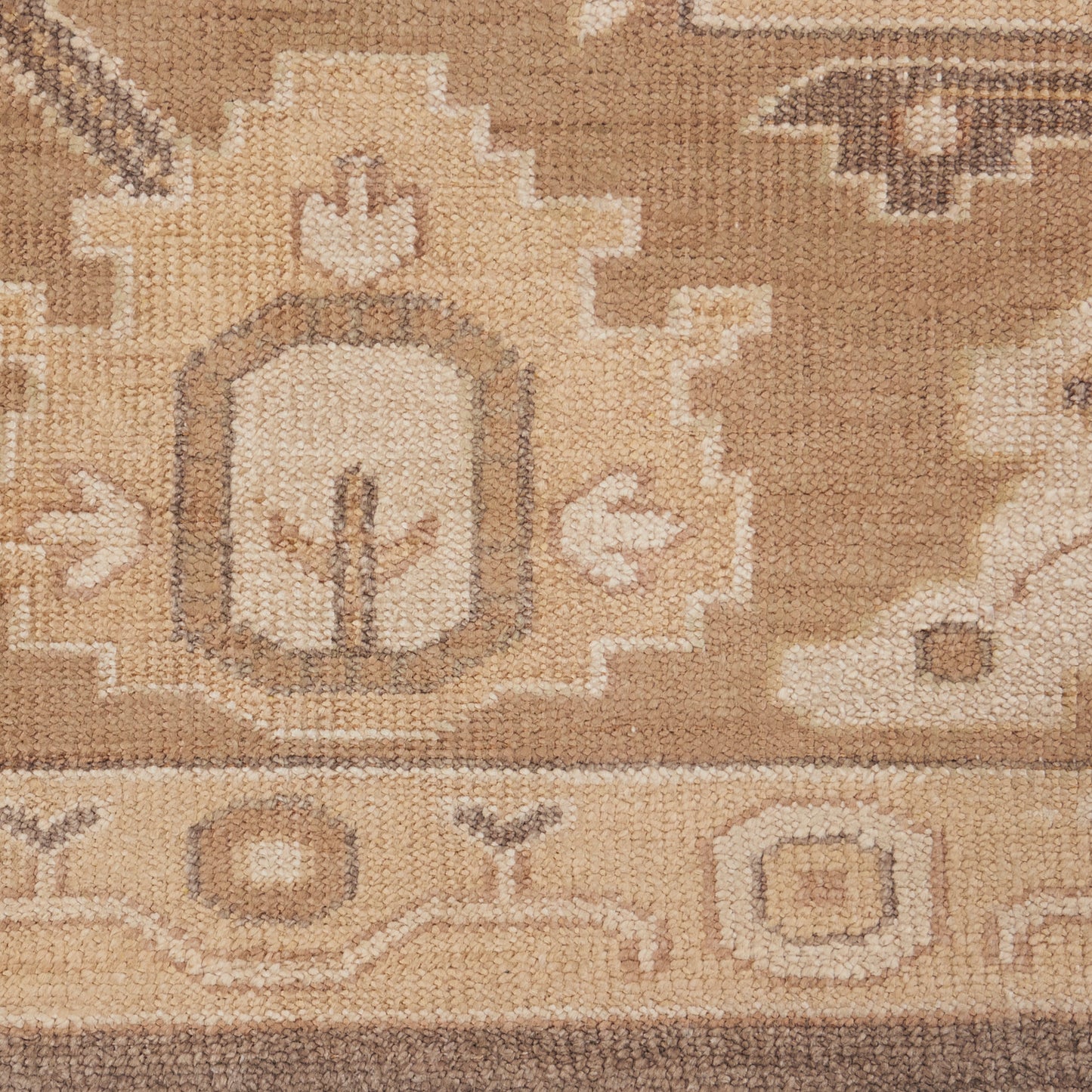 Nourison Aldora 7'9" x 9'9" Mocha Vintage Indoor Rug