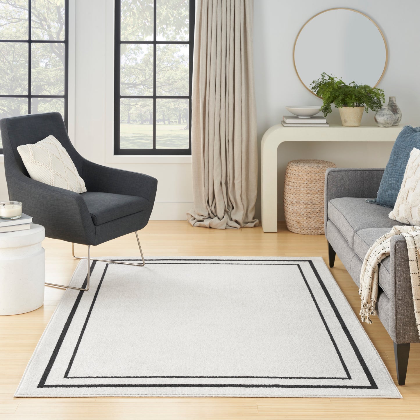 Nourison Nourison Essentials 6' x 9' Ivory/Black Contemporary Rug