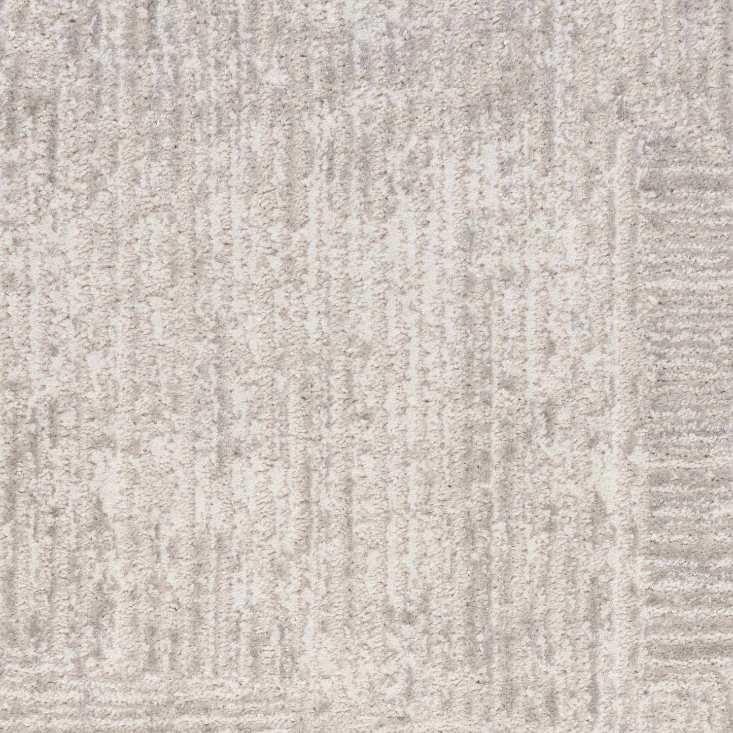 Calvin Klein CK024 Irradiant 5'3" x 7'3" Silver Modern Indoor Rug