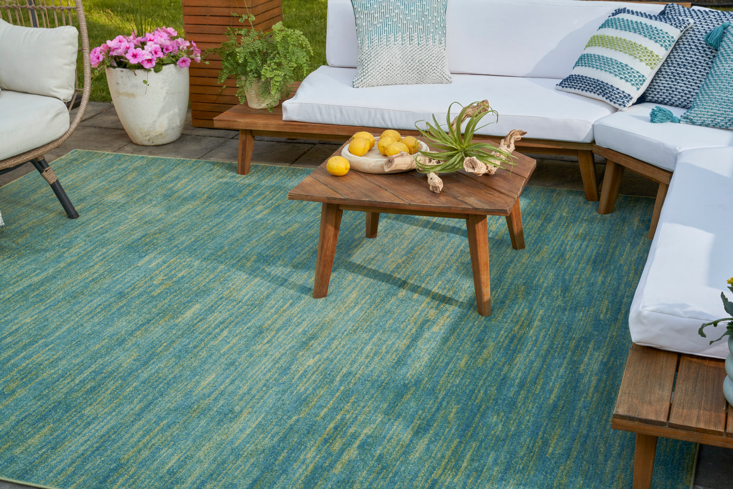 Nourison Nourison Essentials 6' x 9' Blue Green Outdoor Rug