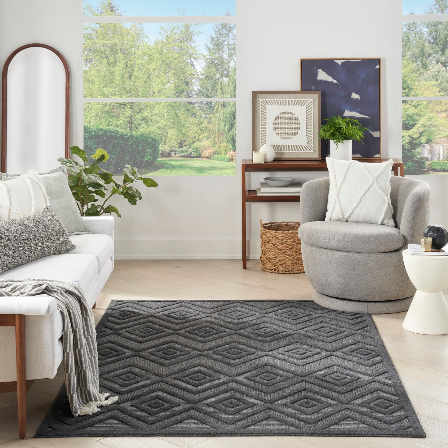 Nourison Versatile 6' x 9' Charcoal Black Modern Rug