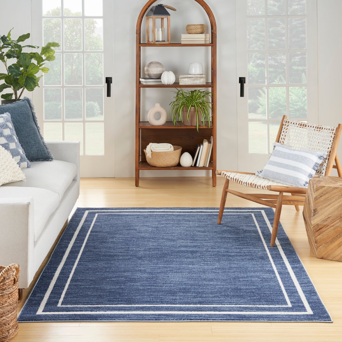 Nourison Nourison Essentials 7' x 10' Navy Ivory Outdoor Rug