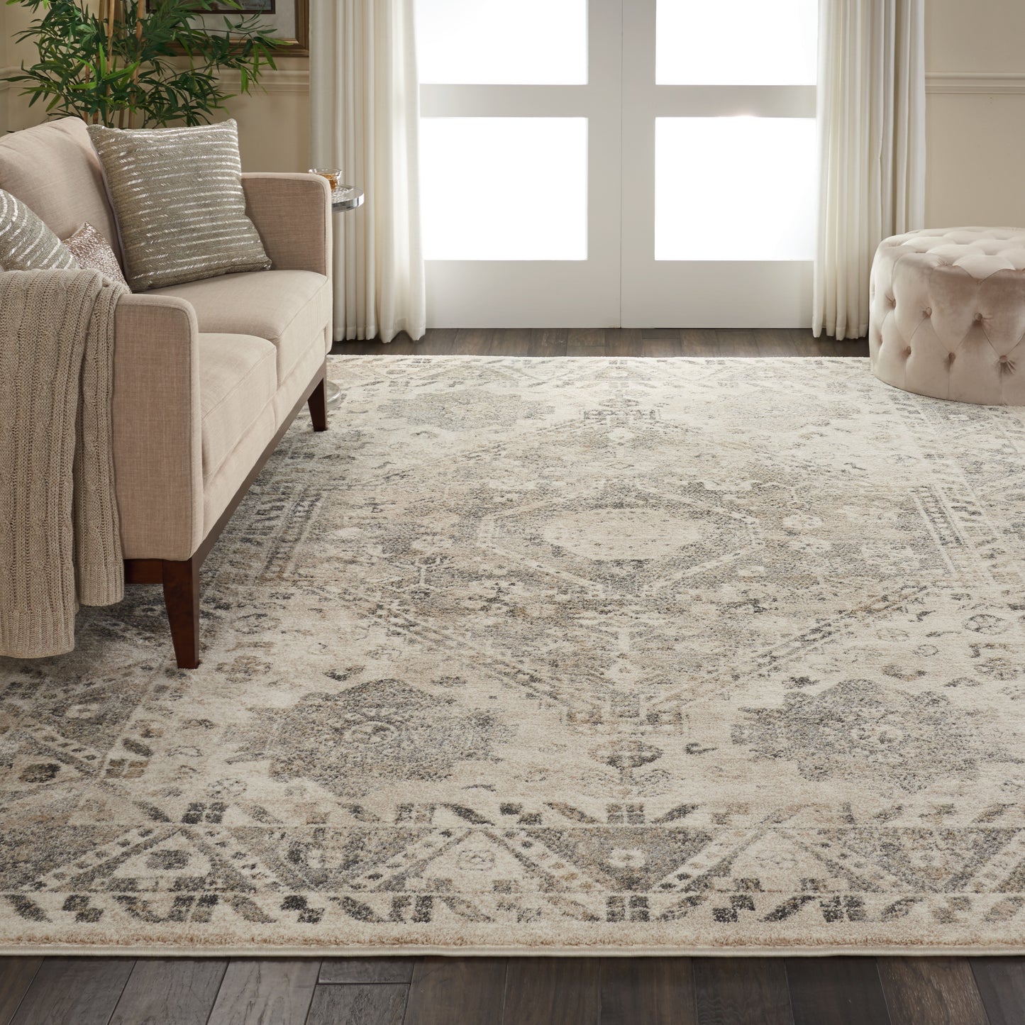 Nourison Fusion 7'10" x 10'6" Cream Grey Vintage Indoor Rug