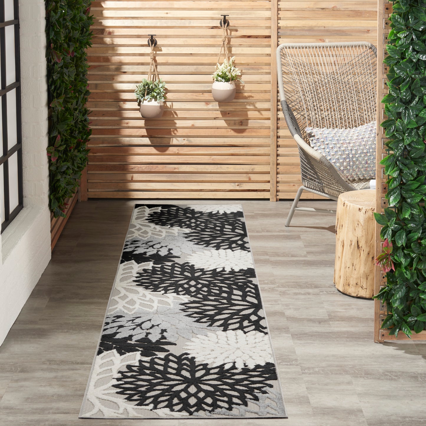 Nourison Aloha 2'3" x 12' Black White Tropical Rug