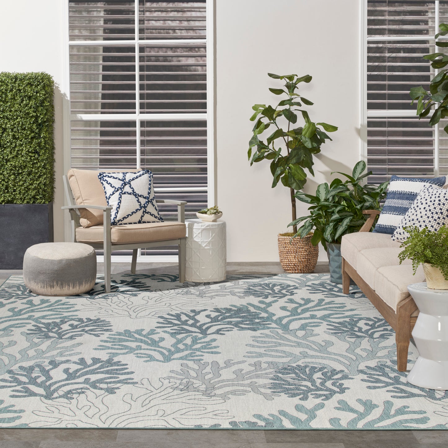 Nourison Garden Oasis 9' x 12' Blue Coastal, Nautical & Beach Rug