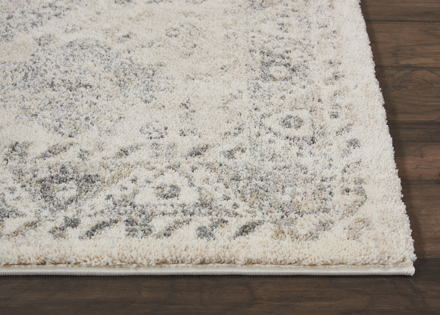 Nourison Fusion 4' x 6' Cream Grey Vintage Indoor Rug