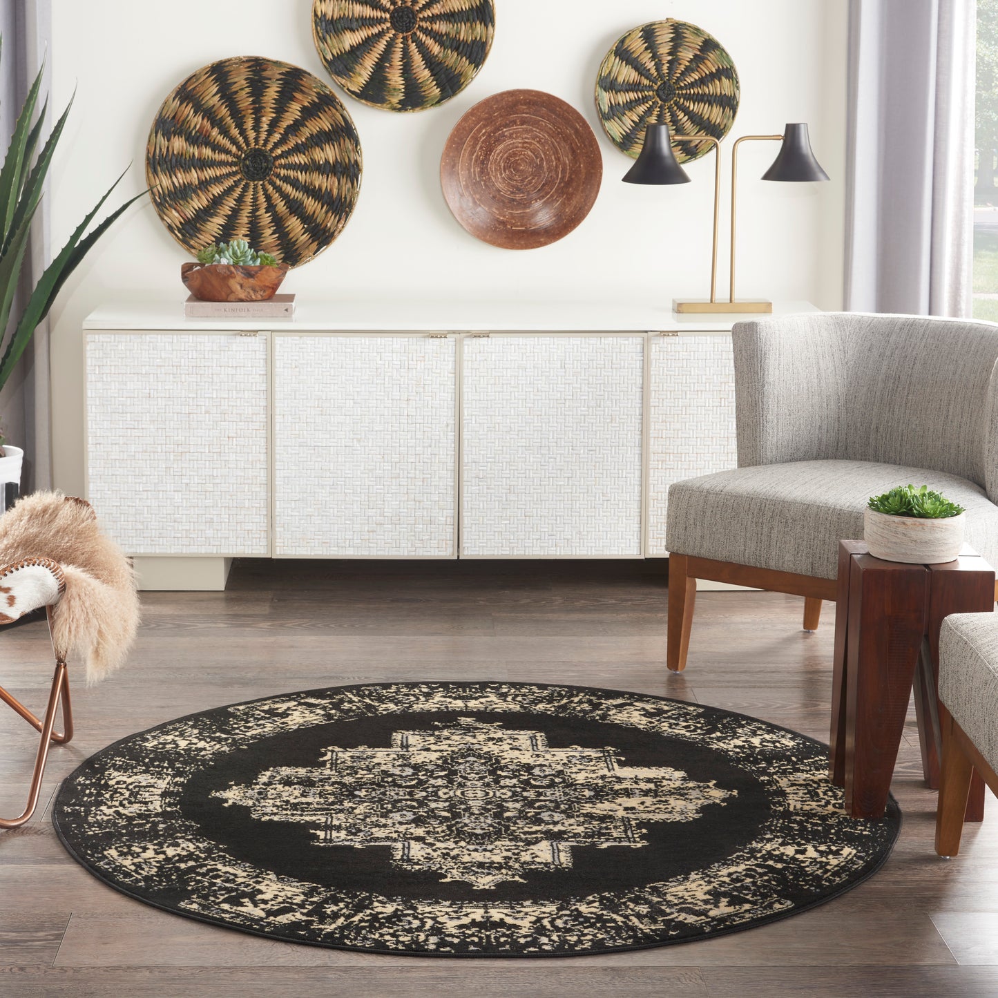 Nourison Grafix 5'3" x Round Black Vintage Indoor Rug