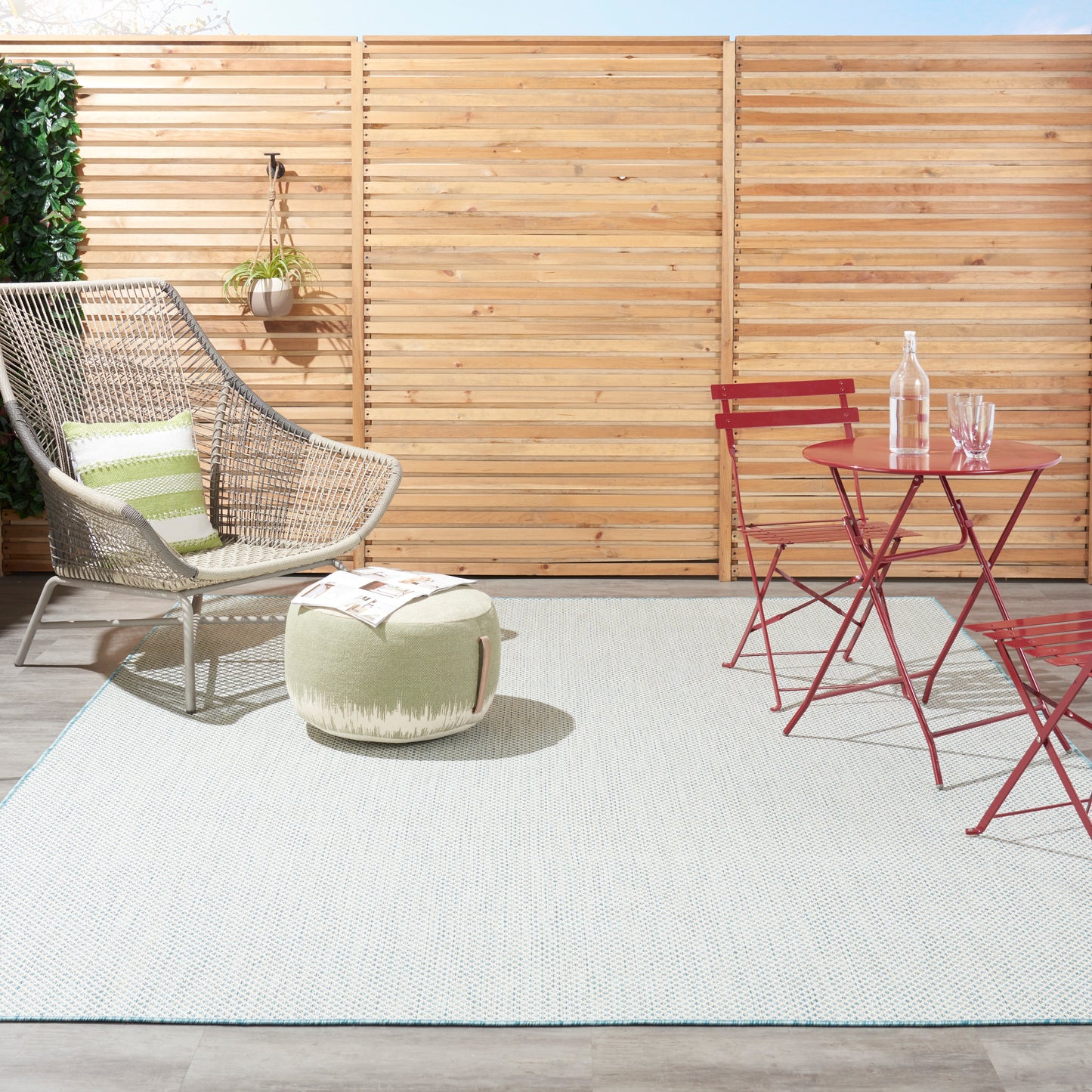 Nourison Courtyard 7' x 10' Ivory Aqua Modern Rug