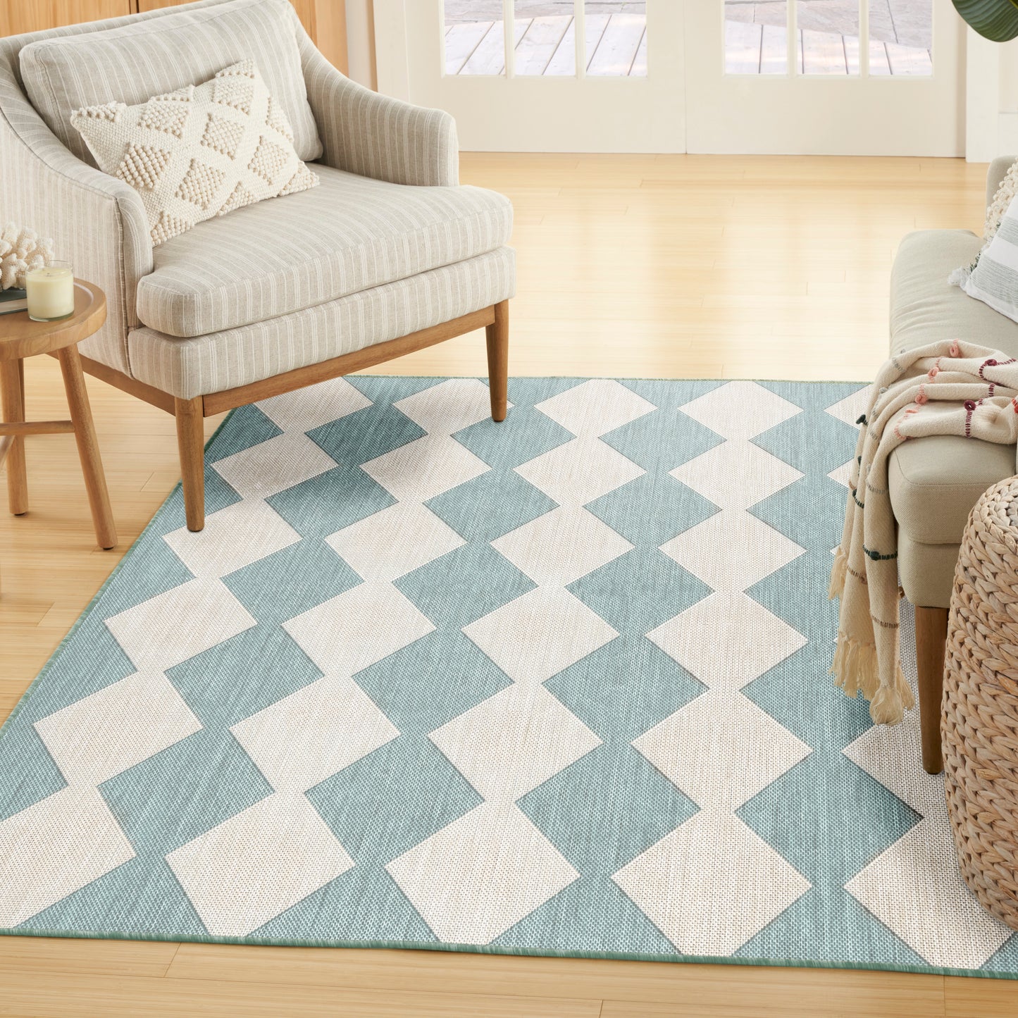 Nourison Positano 4' x 6' Aqua Modern Rug