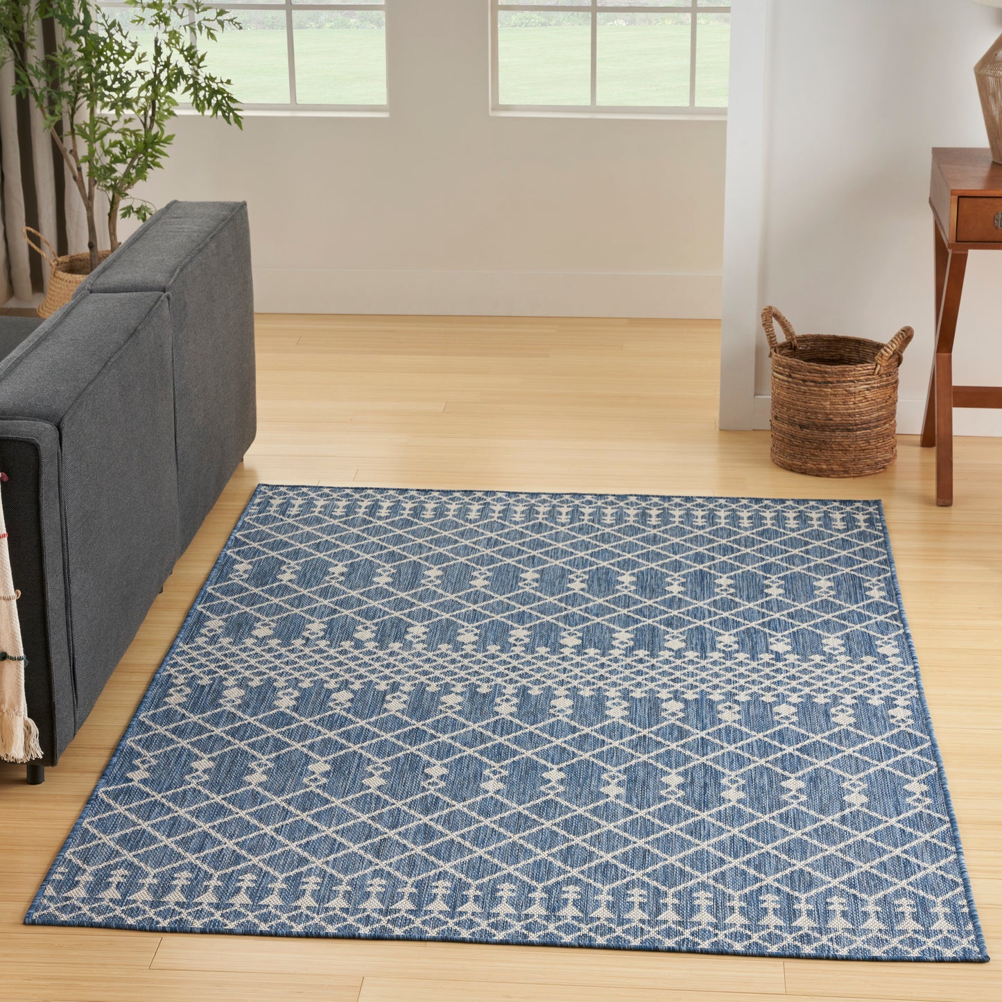 Nourison Positano 4' x 6' Navy Blue Modern Rug