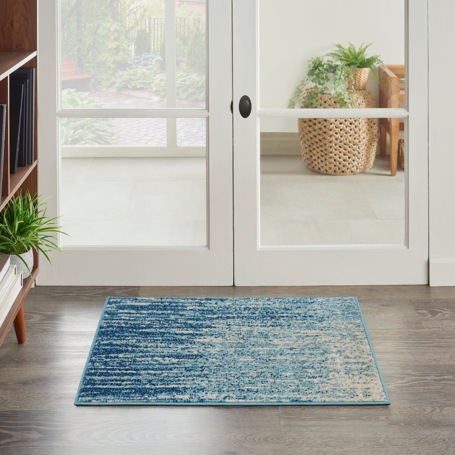 Nourison Passion 1'10" x 2'10" Navy Light Blue Modern Indoor Rug