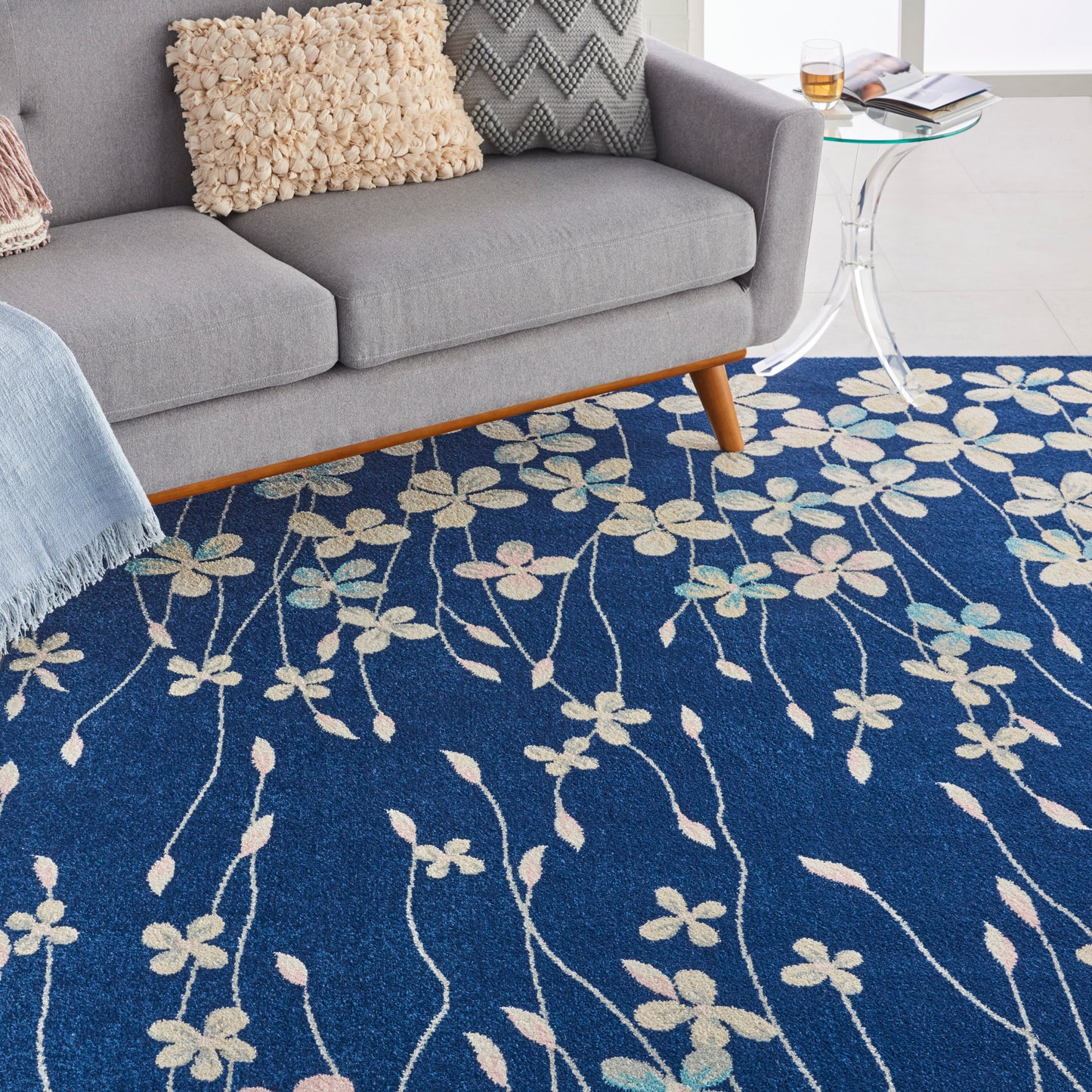 Nourison Tranquil 8'10" x 11'10" Navy Contemporary Indoor Rug