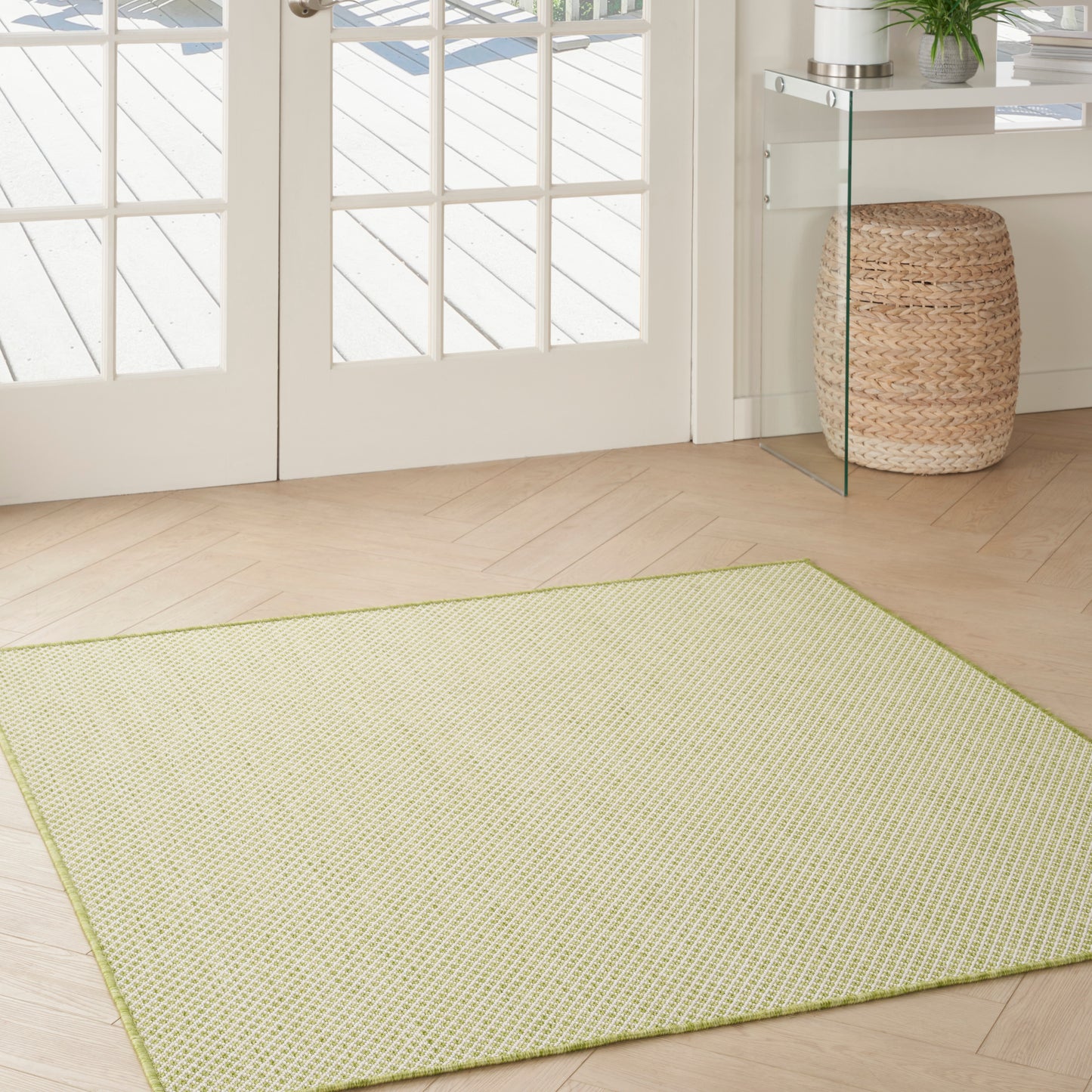 Nourison Courtyard 5' x Square Ivory Green Modern Rug